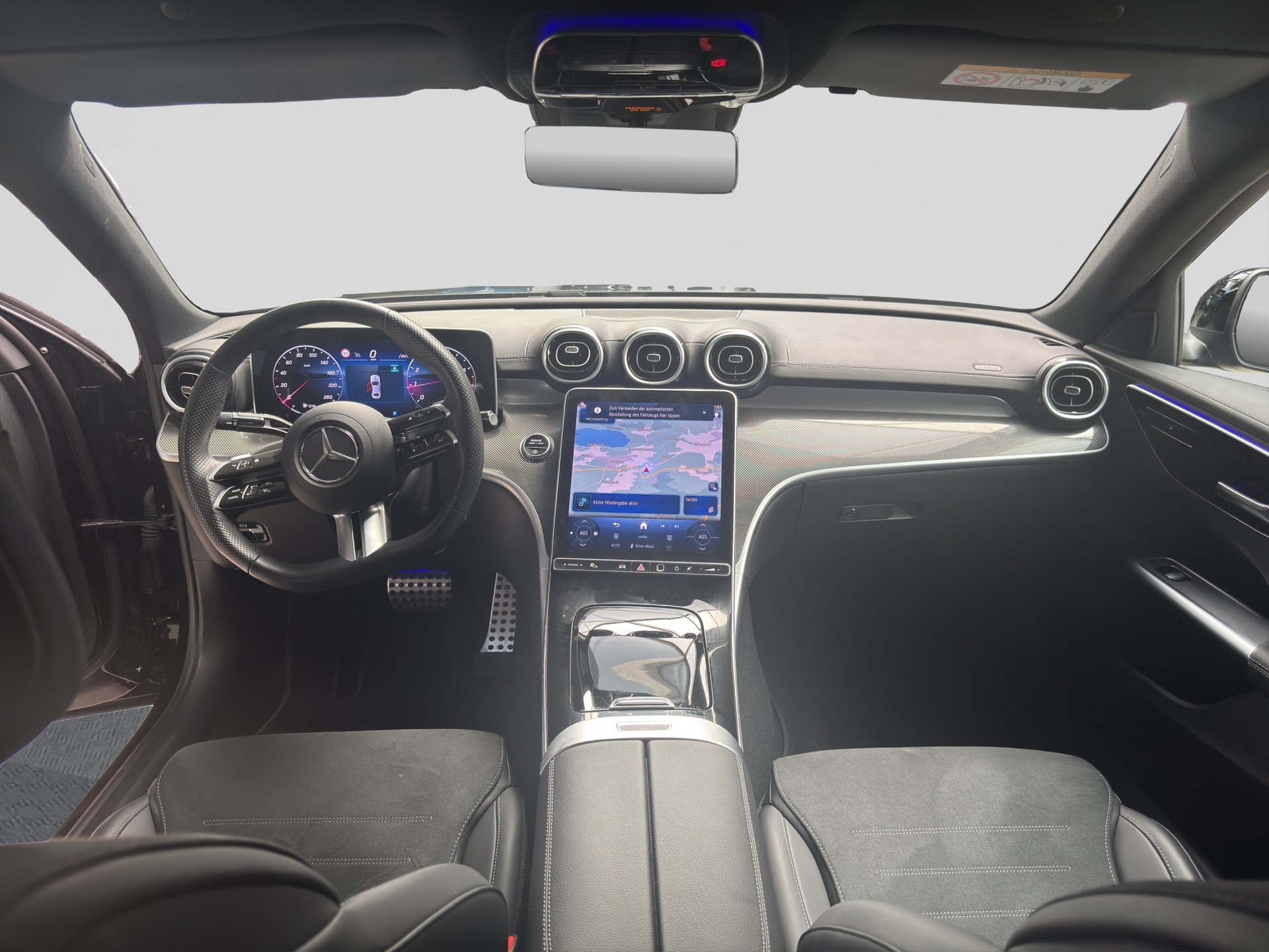 MERCEDES-BENZ C 180 AMG Line-image-14