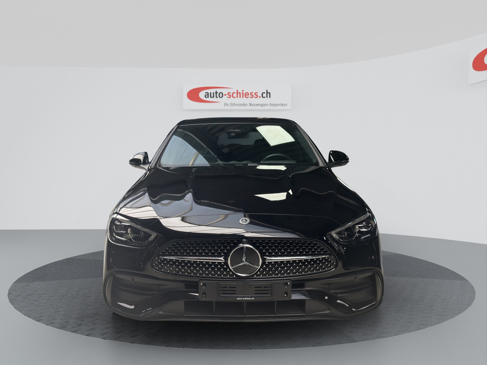 MERCEDES-BENZ C 180 AMG Line-showroom-element-1