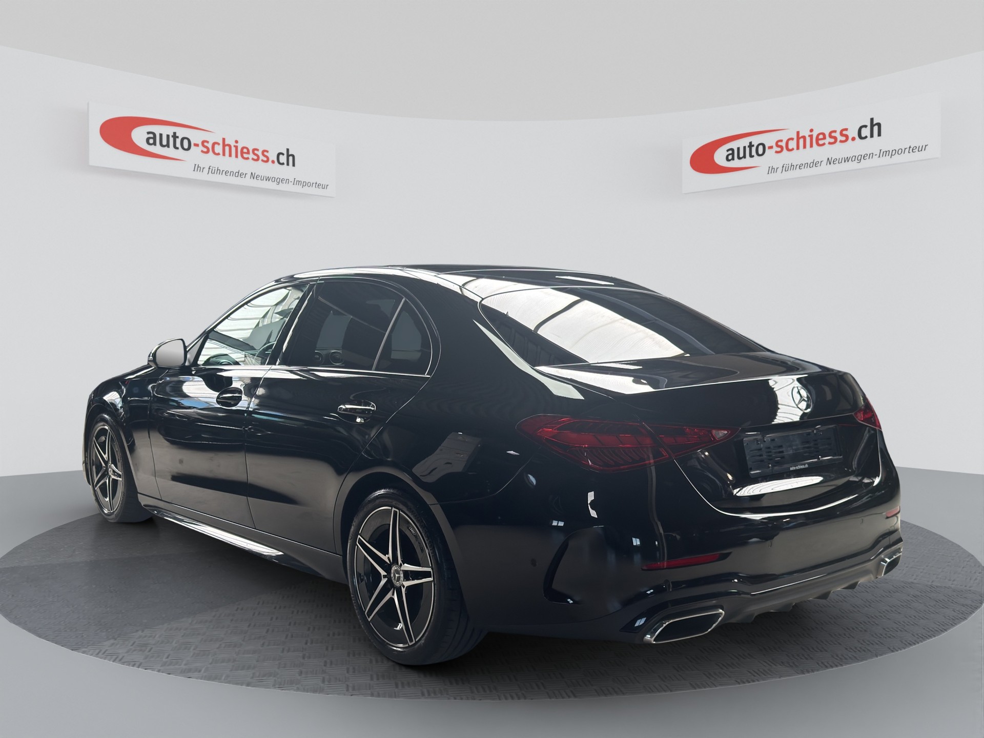 MERCEDES-BENZ C 180 AMG Line-showroom-element-2