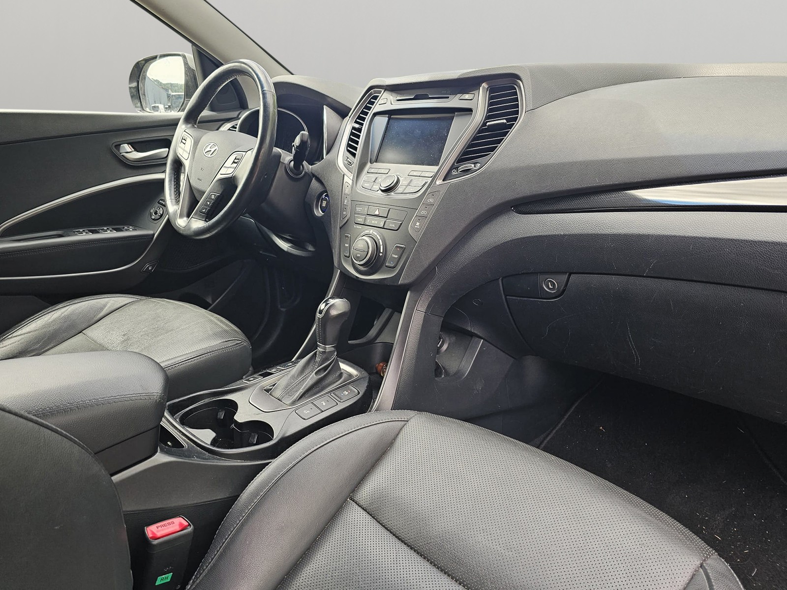 HYUNDAI Gr.SantaFe 2.2 CRDI Vertex 4WD Automatic-image-9