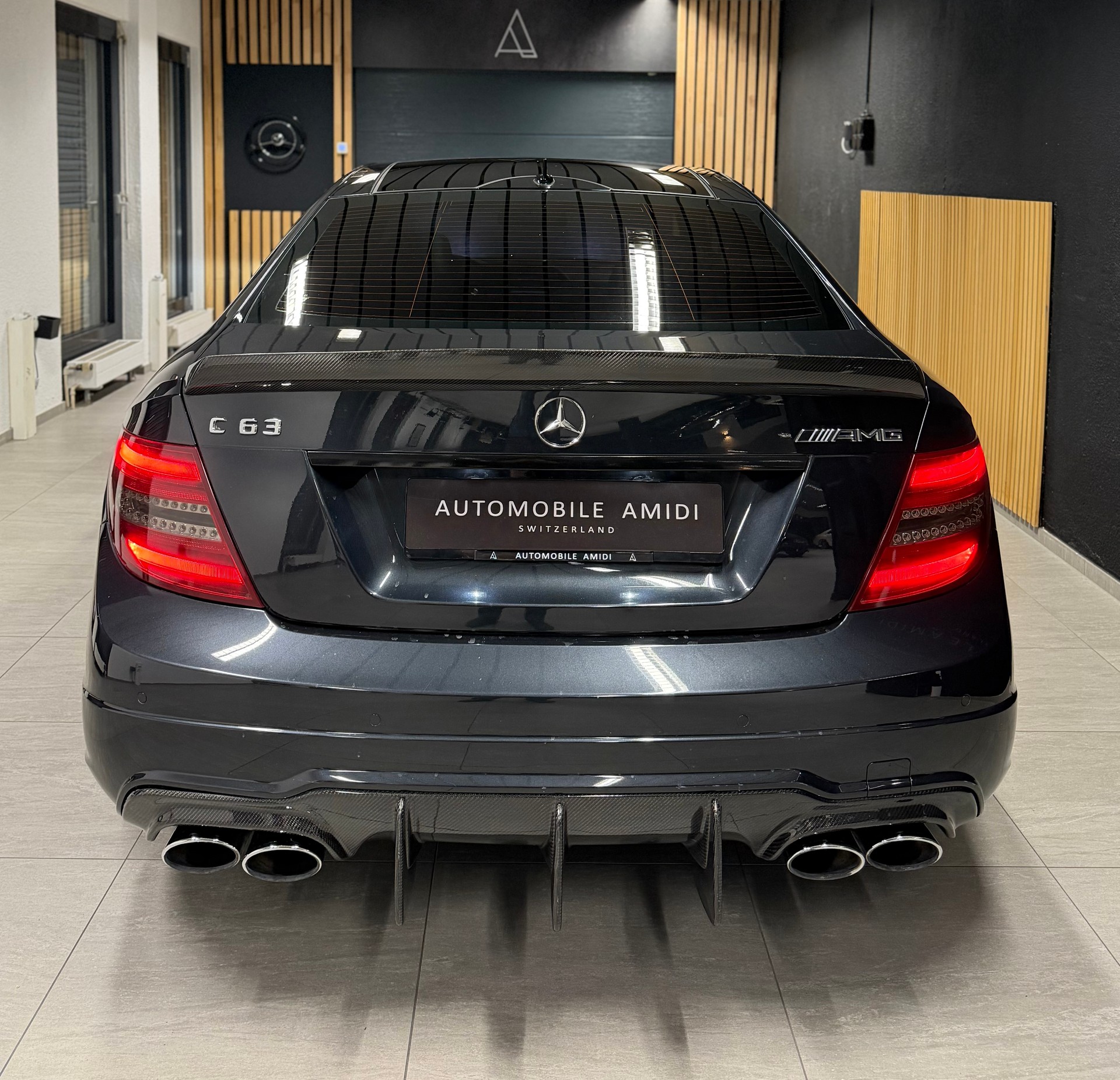 MERCEDES-BENZ C 63 Coupé AMG Speedshift MCT-showroom-element-3