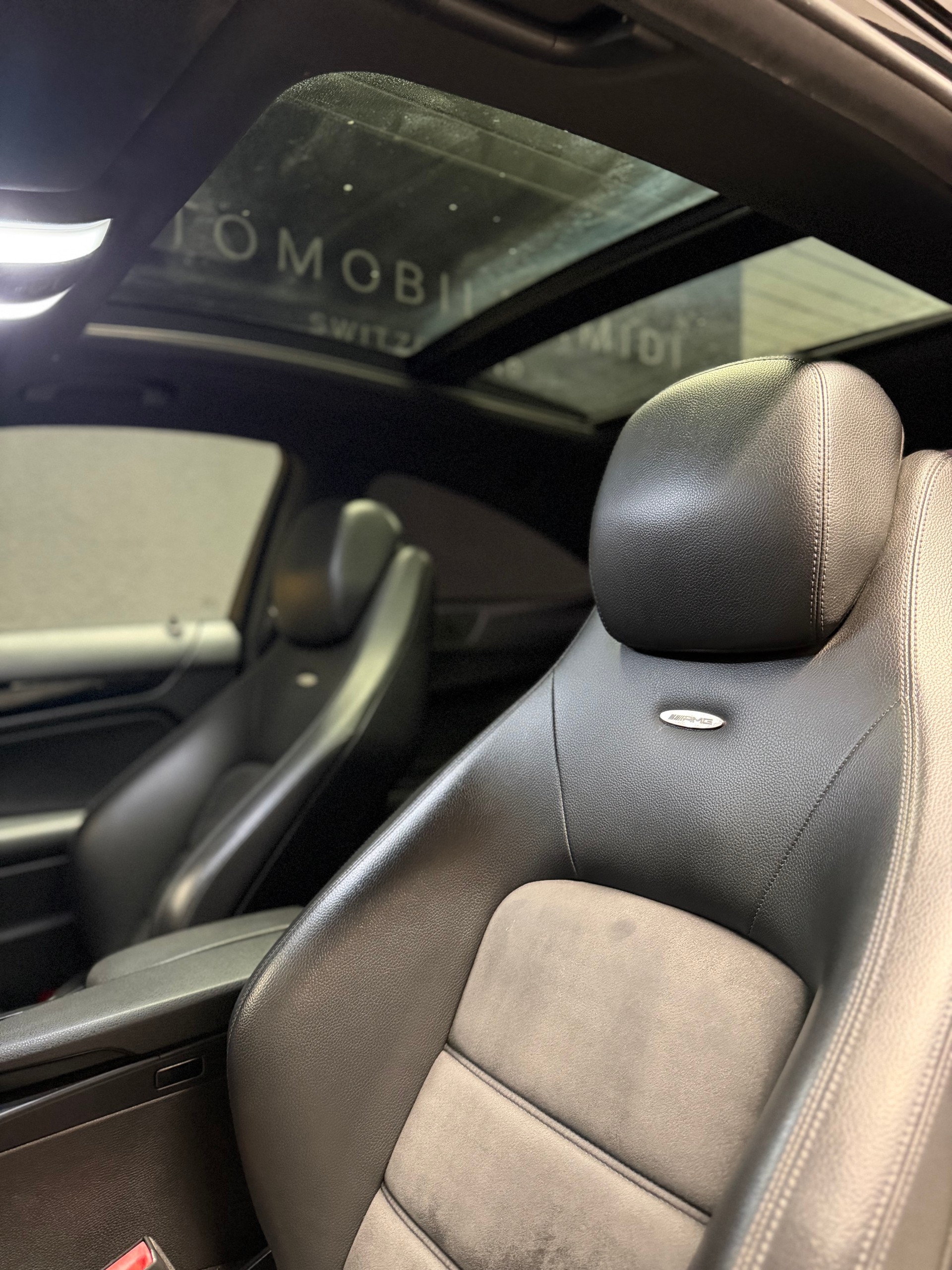 MERCEDES-BENZ C 63 Coupé AMG Speedshift MCT-image-10