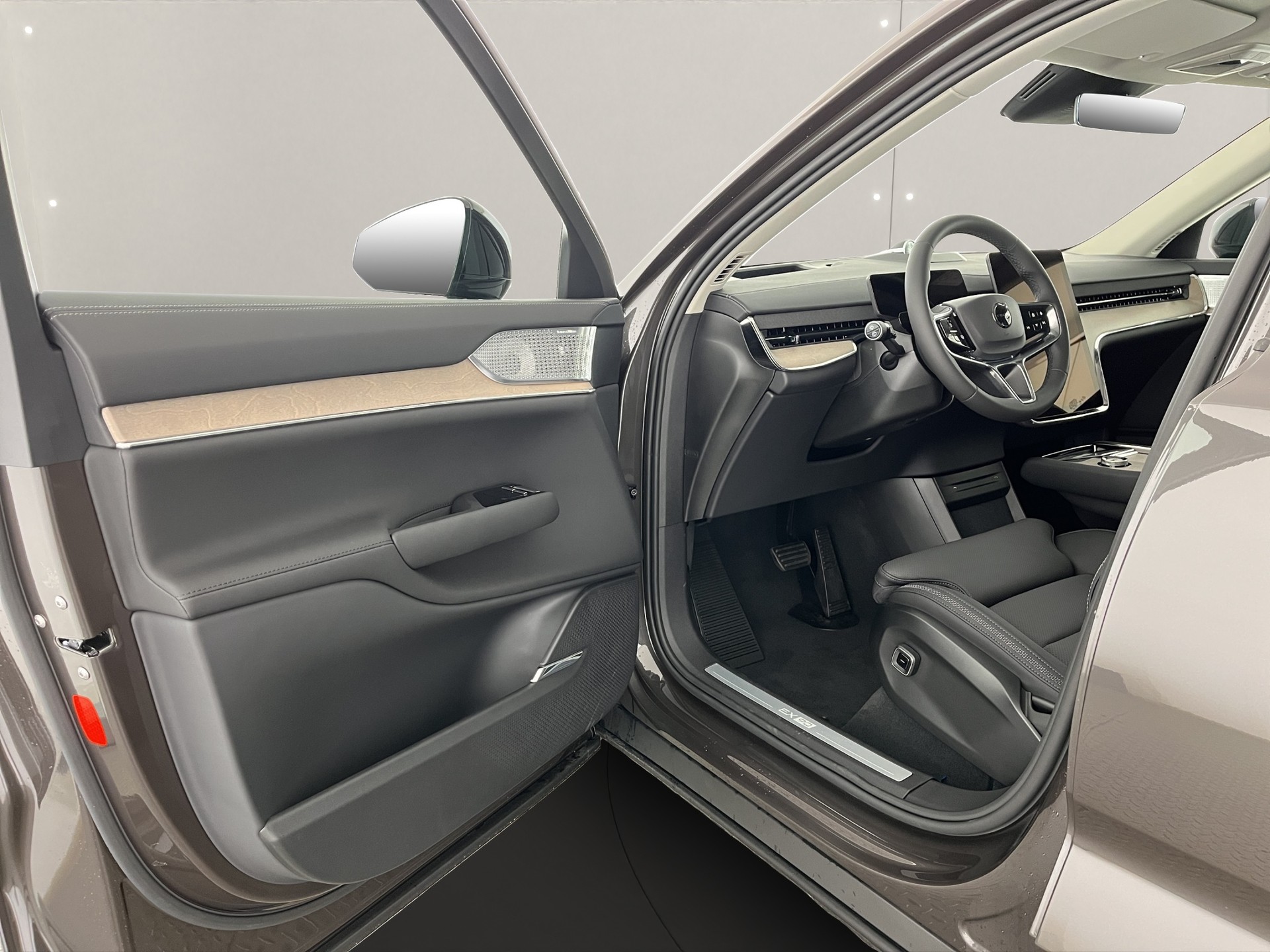 VOLVO EX90 Twin Performance Ultra AWD-image-8