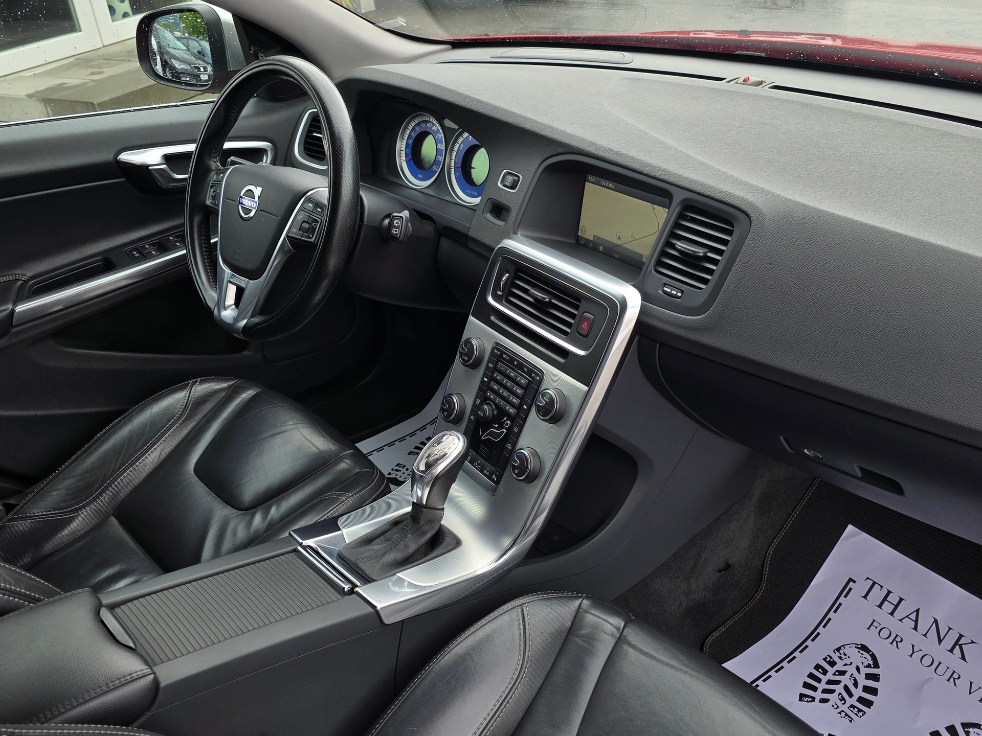 VOLVO V60 T6 AWD R-Design Geartronic * Frisch ab MFK * Frisch ab Service * TOP Zustand * inkl. 1 Jahr Garantie *-image-15