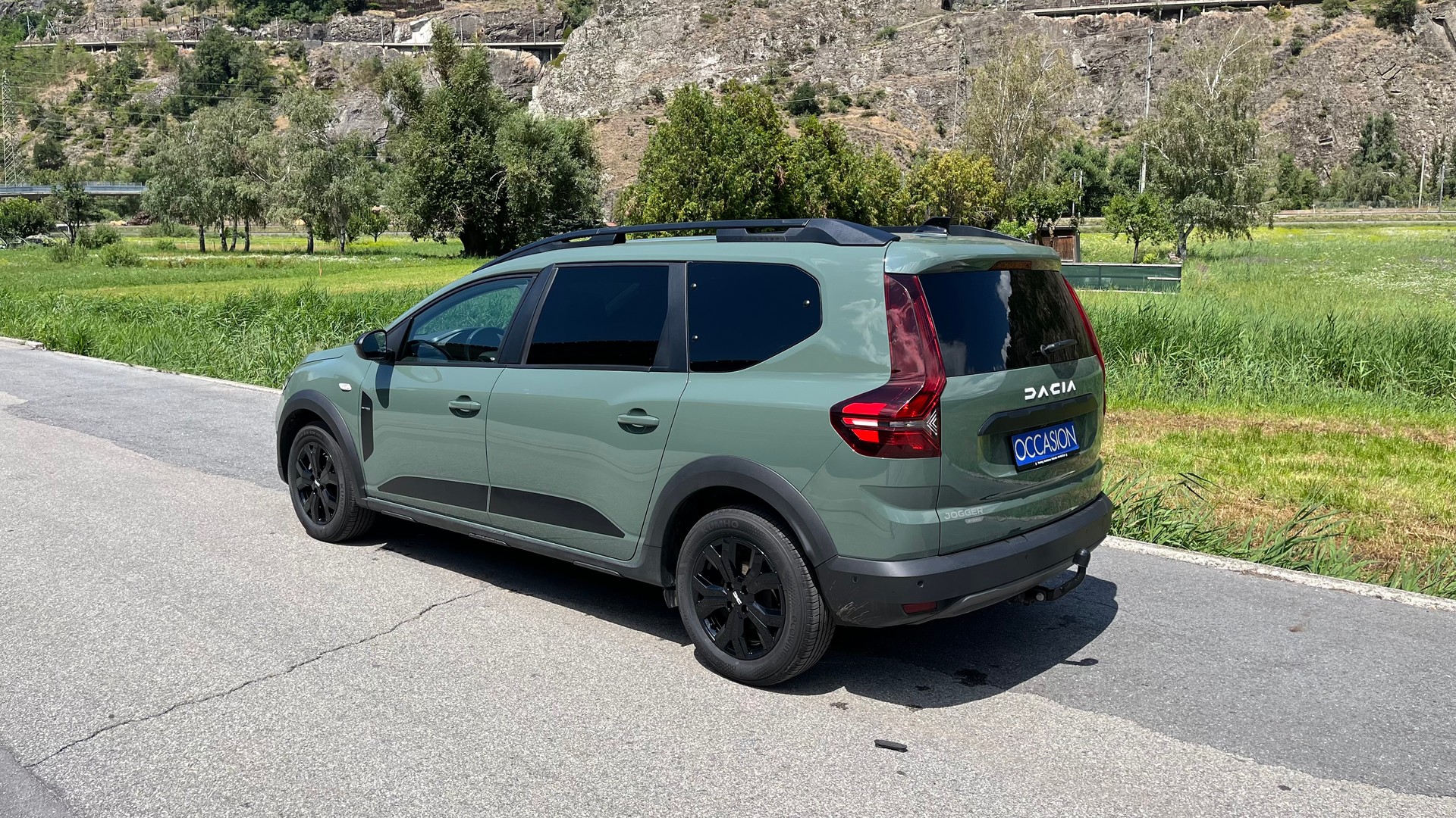 DACIA Jogger HEV 140 Extreme-image-2
