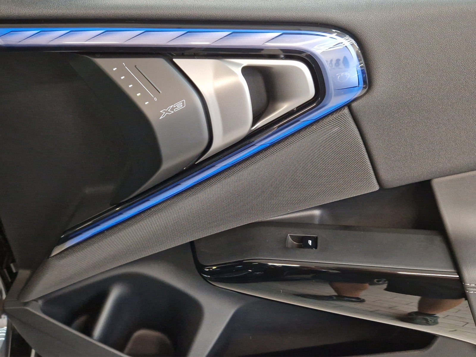 BMW X3 xDrive 20d M Sport Pro-image-12
