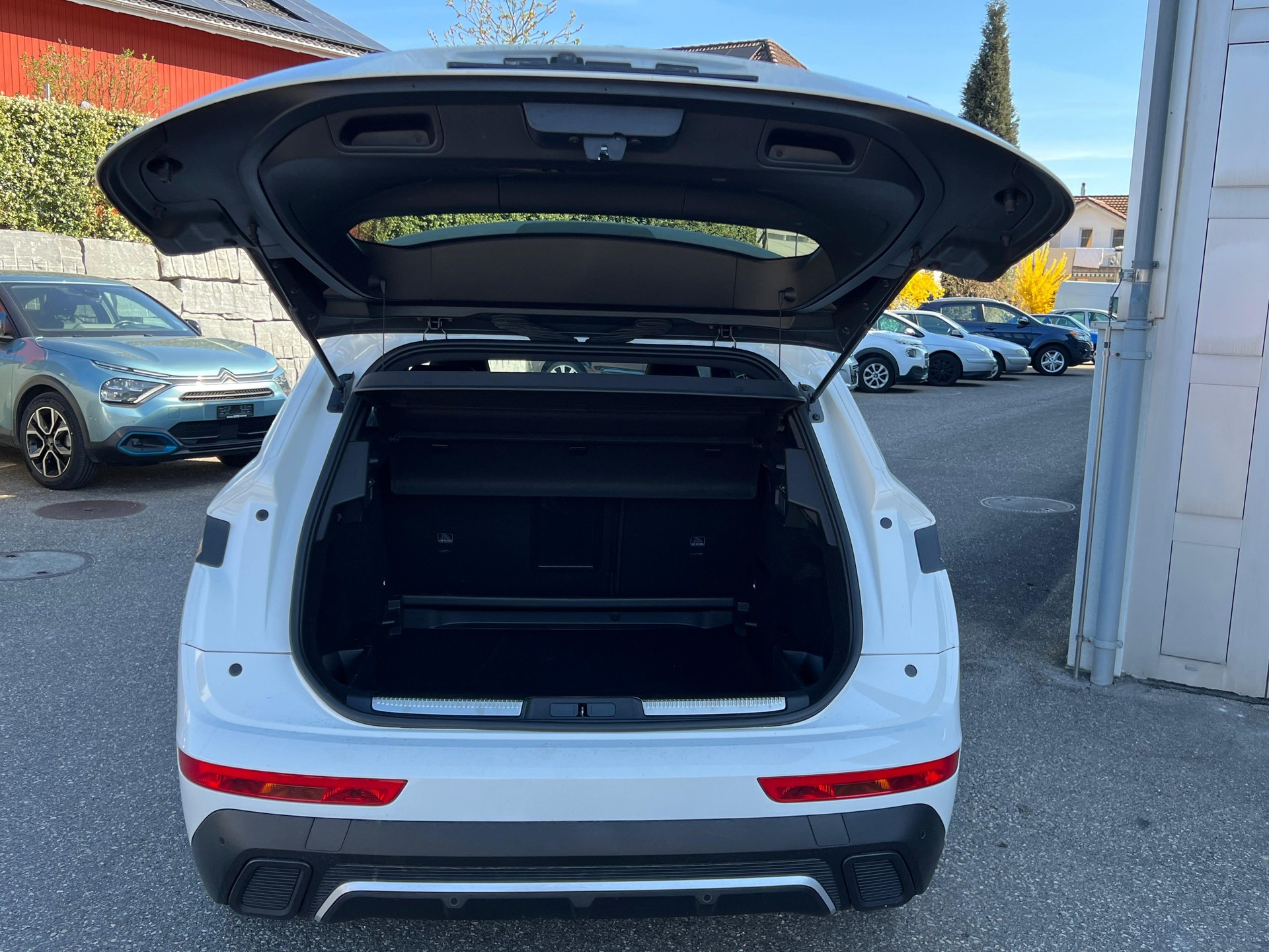 DS AUTOMOBILES 7 Crossback 1.5 BlueHDi Club-image-11