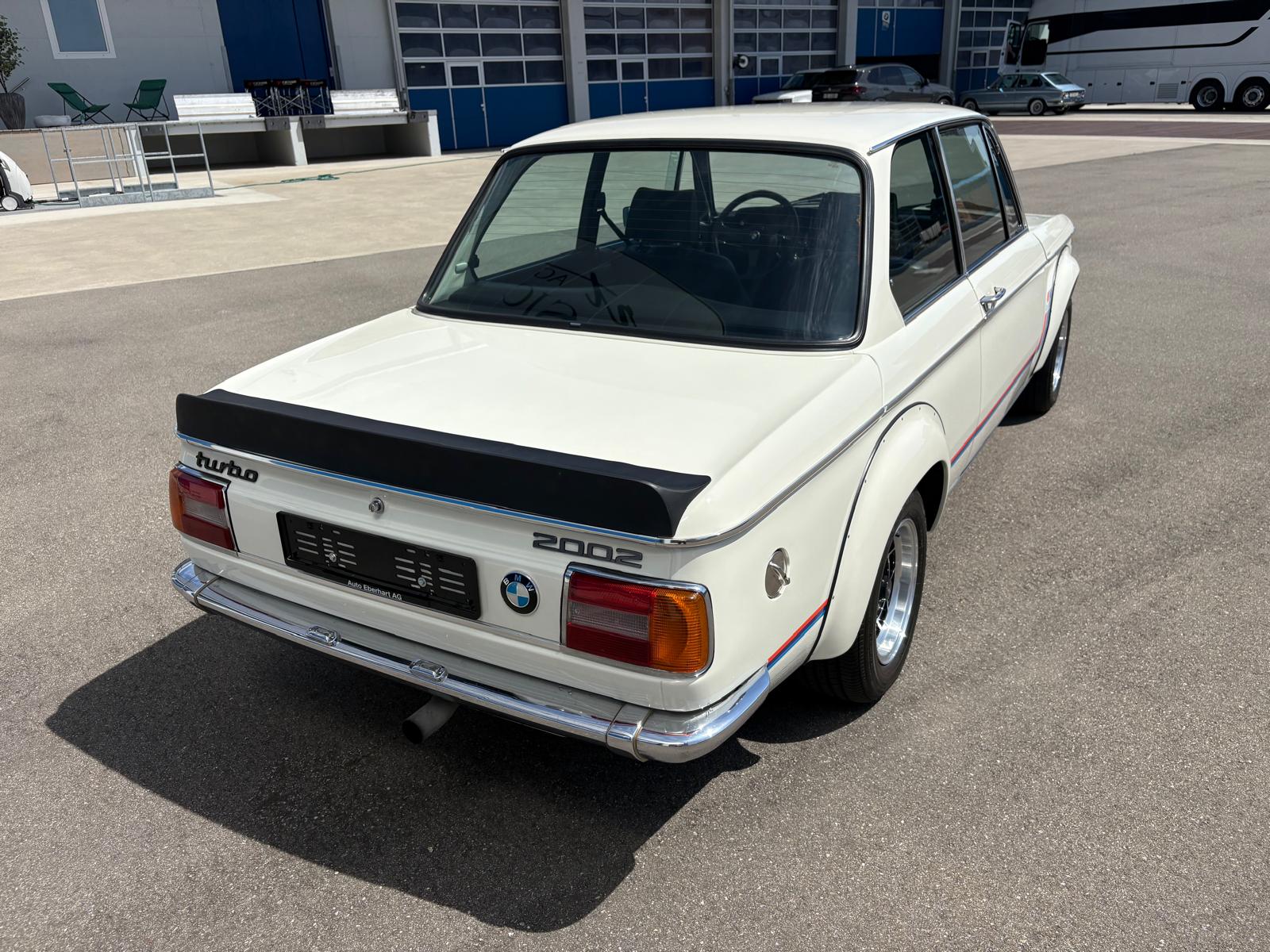 BMW 2002 Turbo-image-3