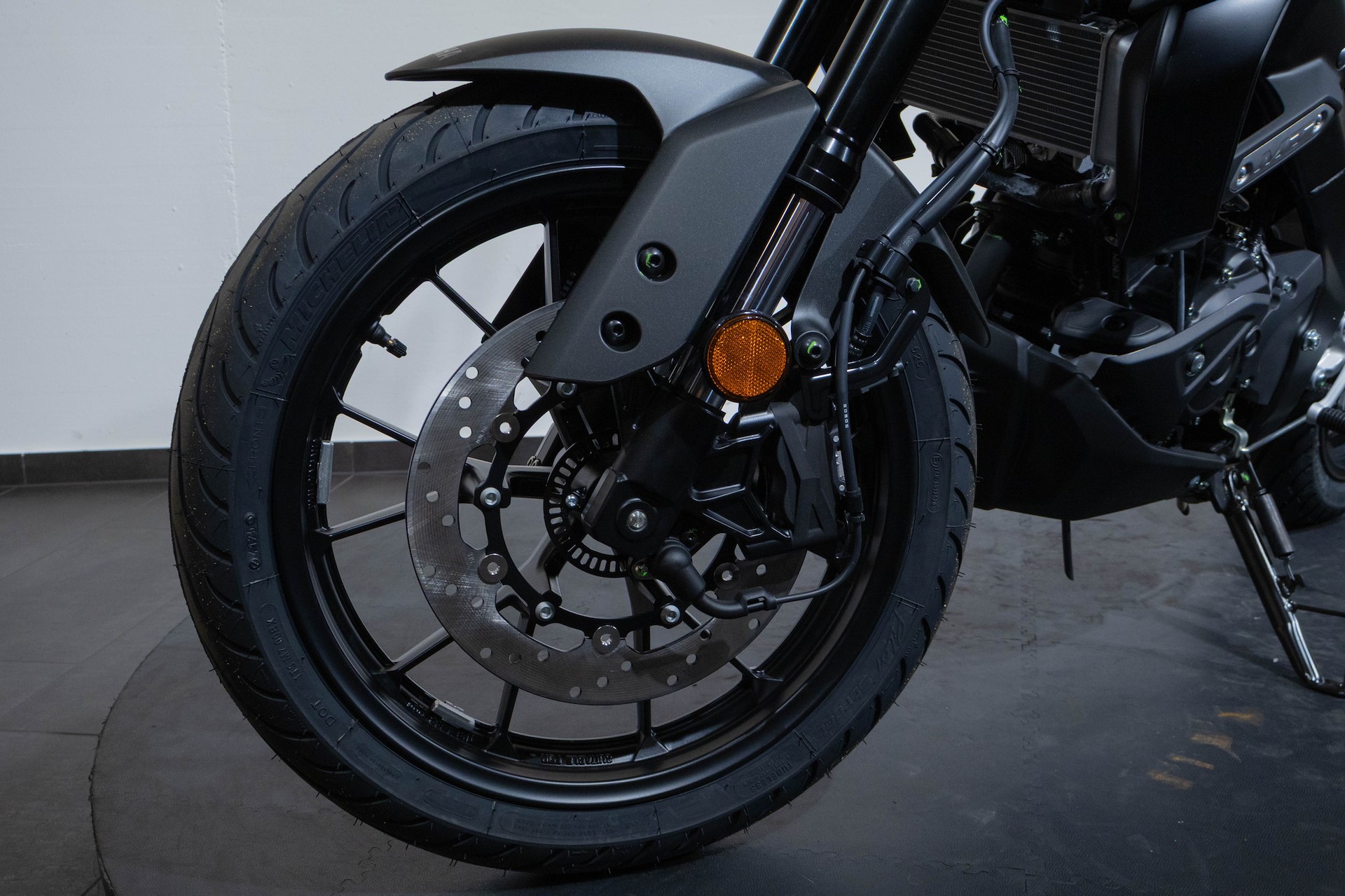 YAMAHA MT-125-image-14