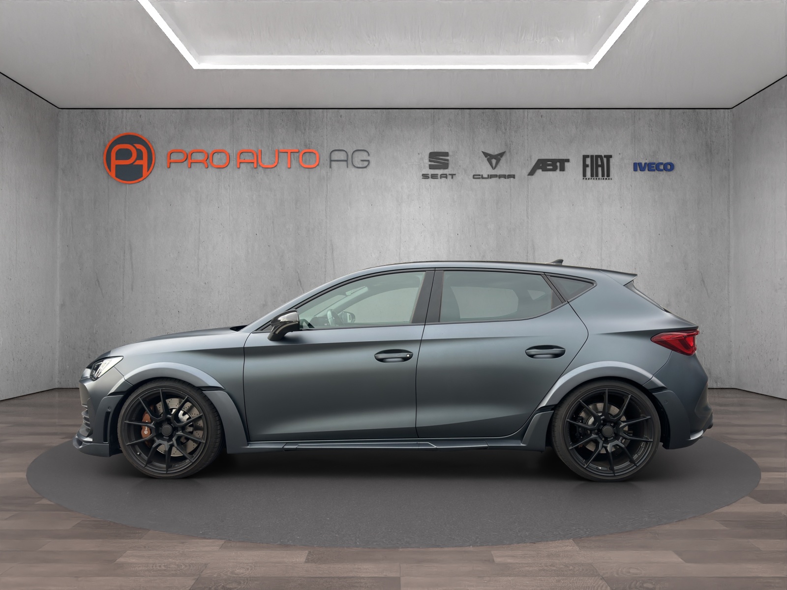 CUPRA LEON VZ 2.0 TSI DSG "KOMPLETTUMBAU - BREITBAU"-showroom-element-1