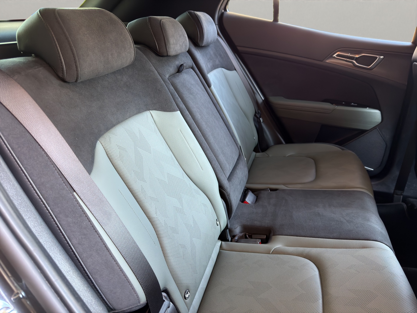 KIA Sportage 1.6 T-GDi Power Edition-image-14