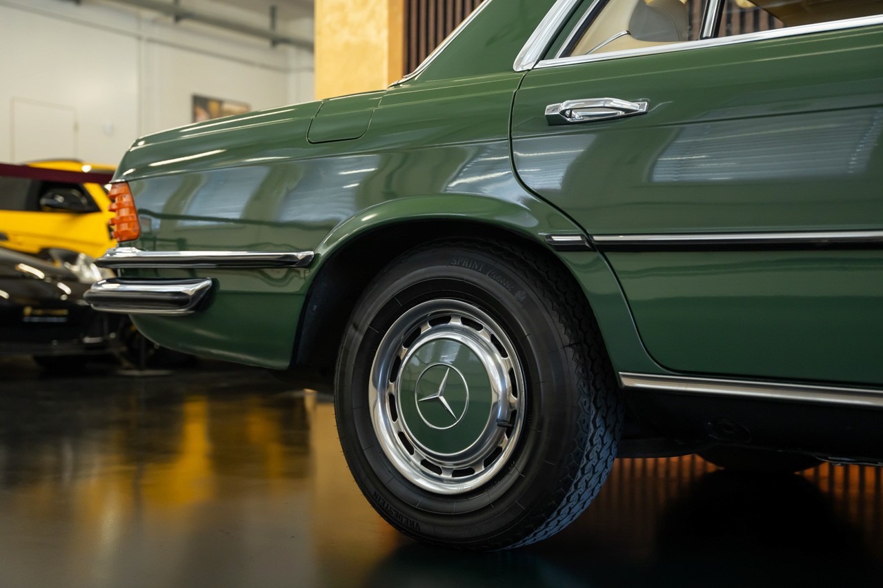 MERCEDES-BENZ 280 SE-image-9