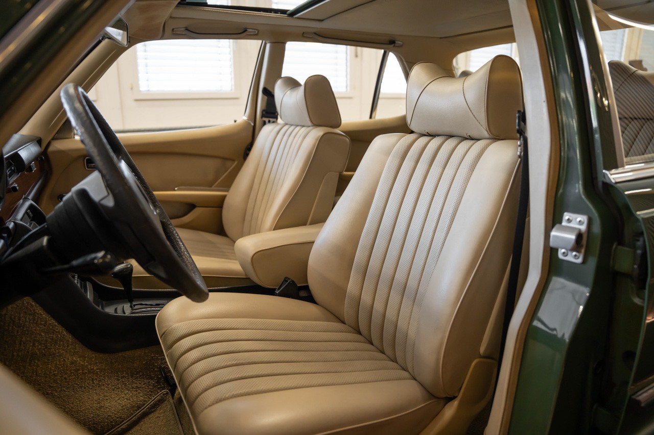 MERCEDES-BENZ 280 SE-image-12