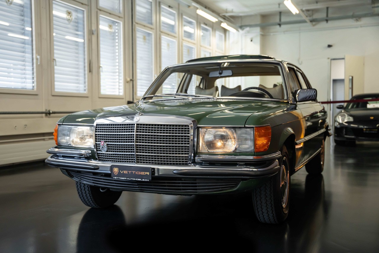 MERCEDES-BENZ 280 SE-showroom-element-2