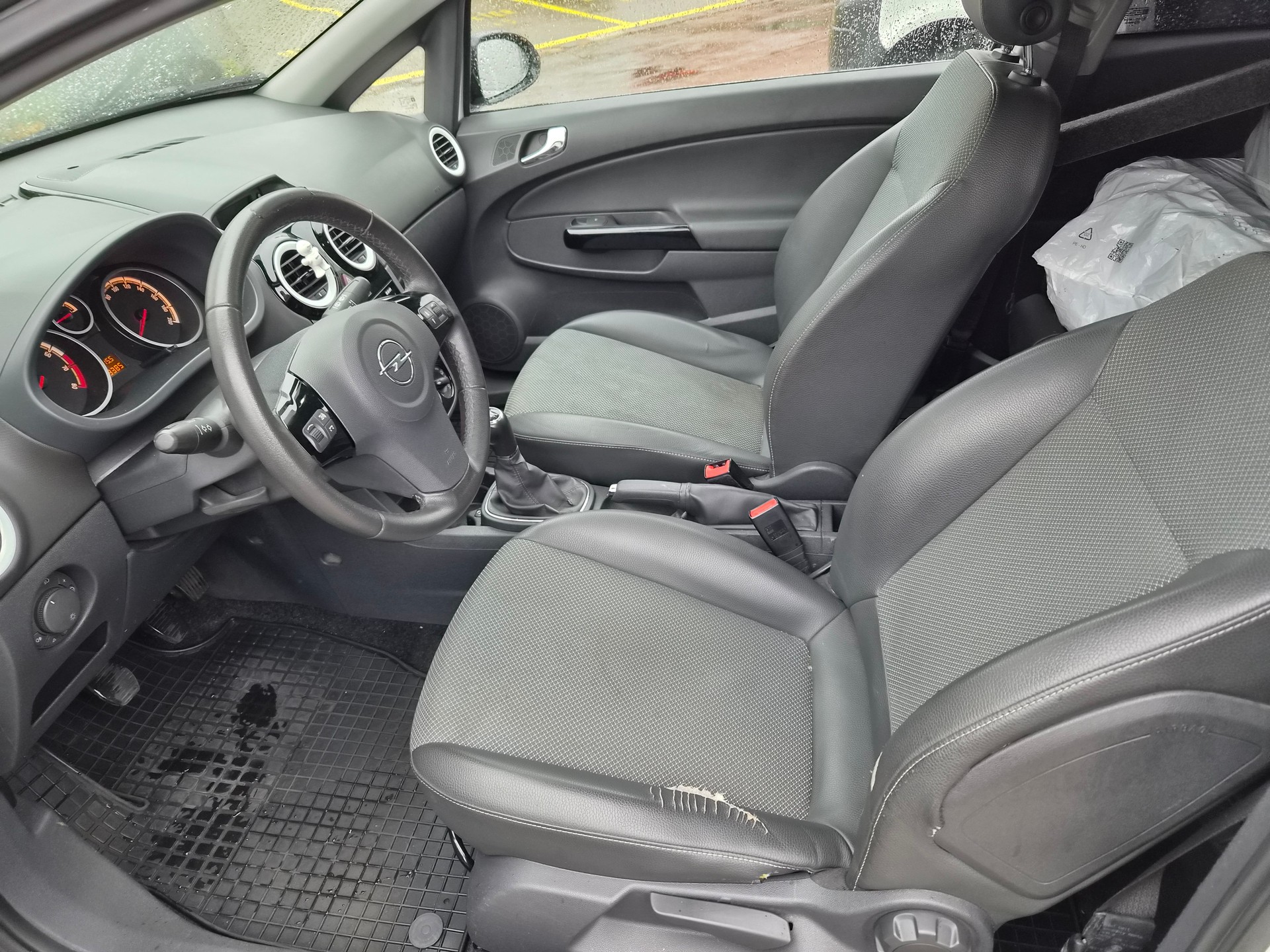 OPEL Corsa 1.4 TP Sport-image-6