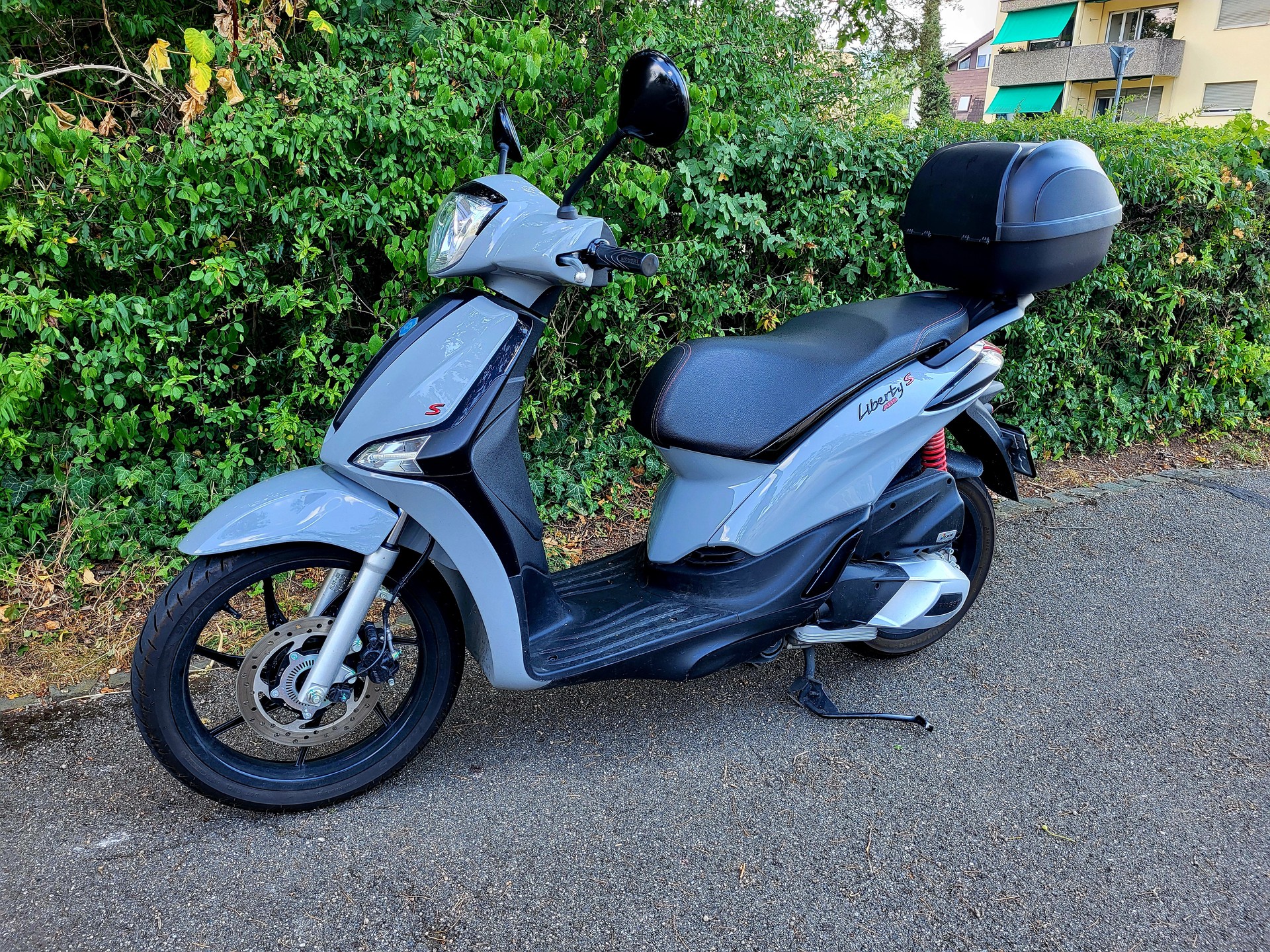 PIAGGIO Liberty 125 Sport-image-0