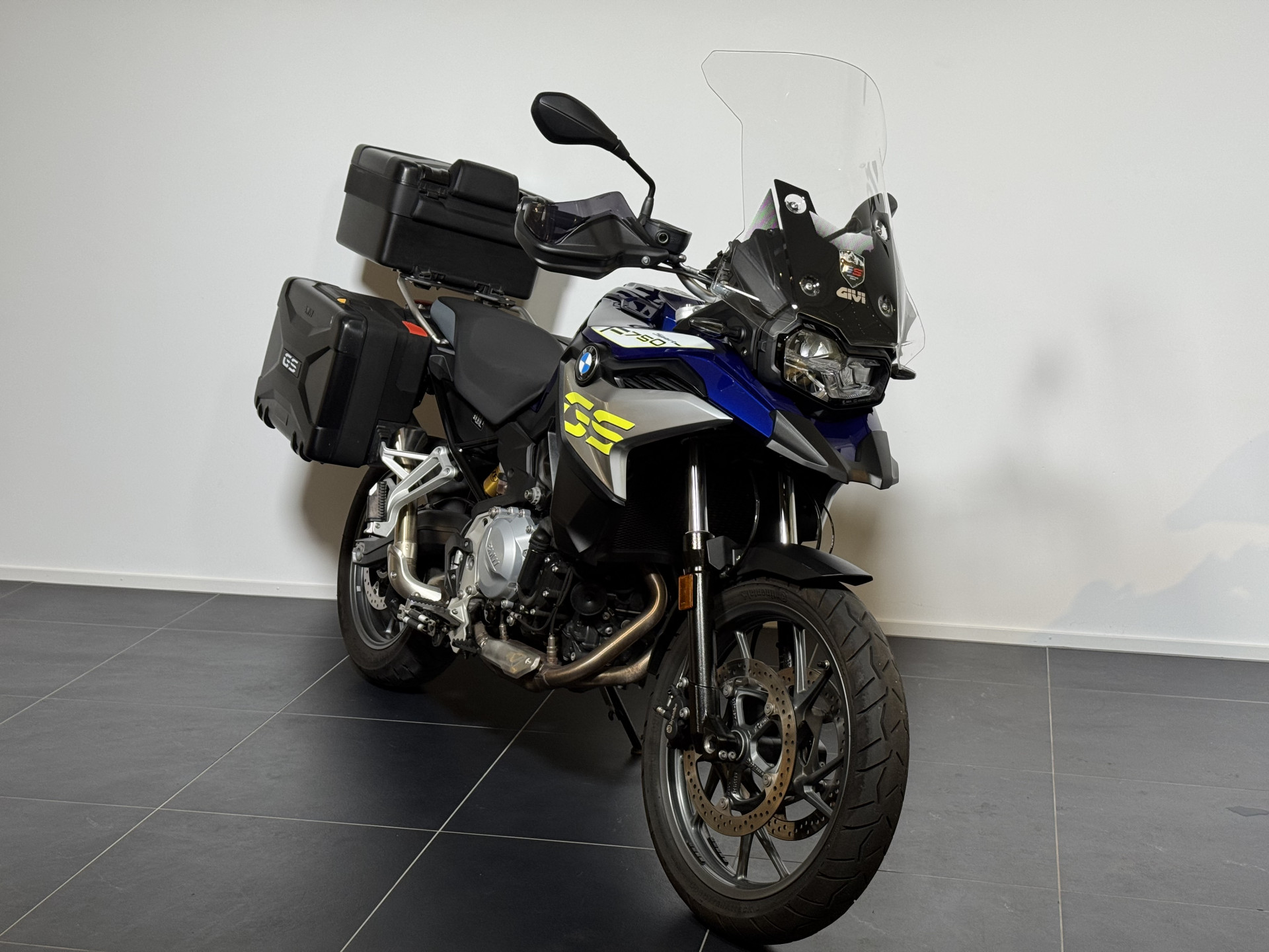 BMW F 750 GS Sport-showroom-element-2