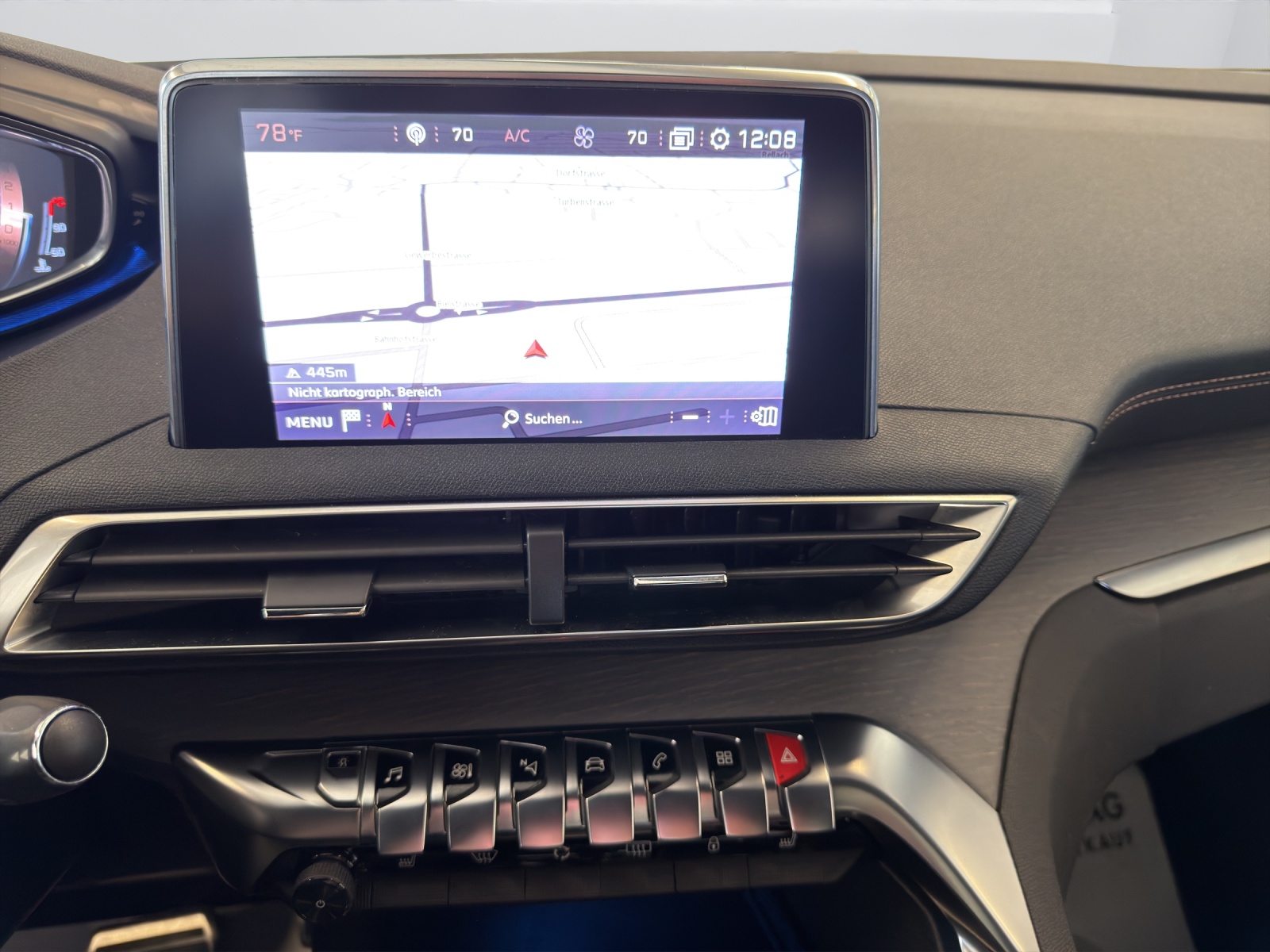 PEUGEOT 3008 2.0 BlueHDi GT EAT-image-27