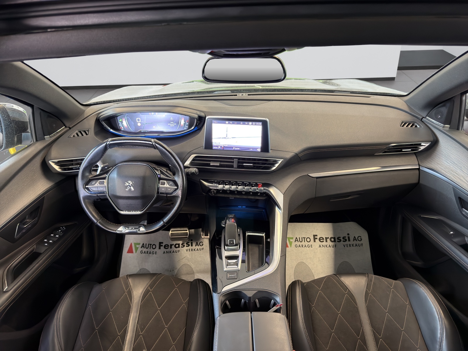 PEUGEOT 3008 2.0 BlueHDi GT EAT-image-11