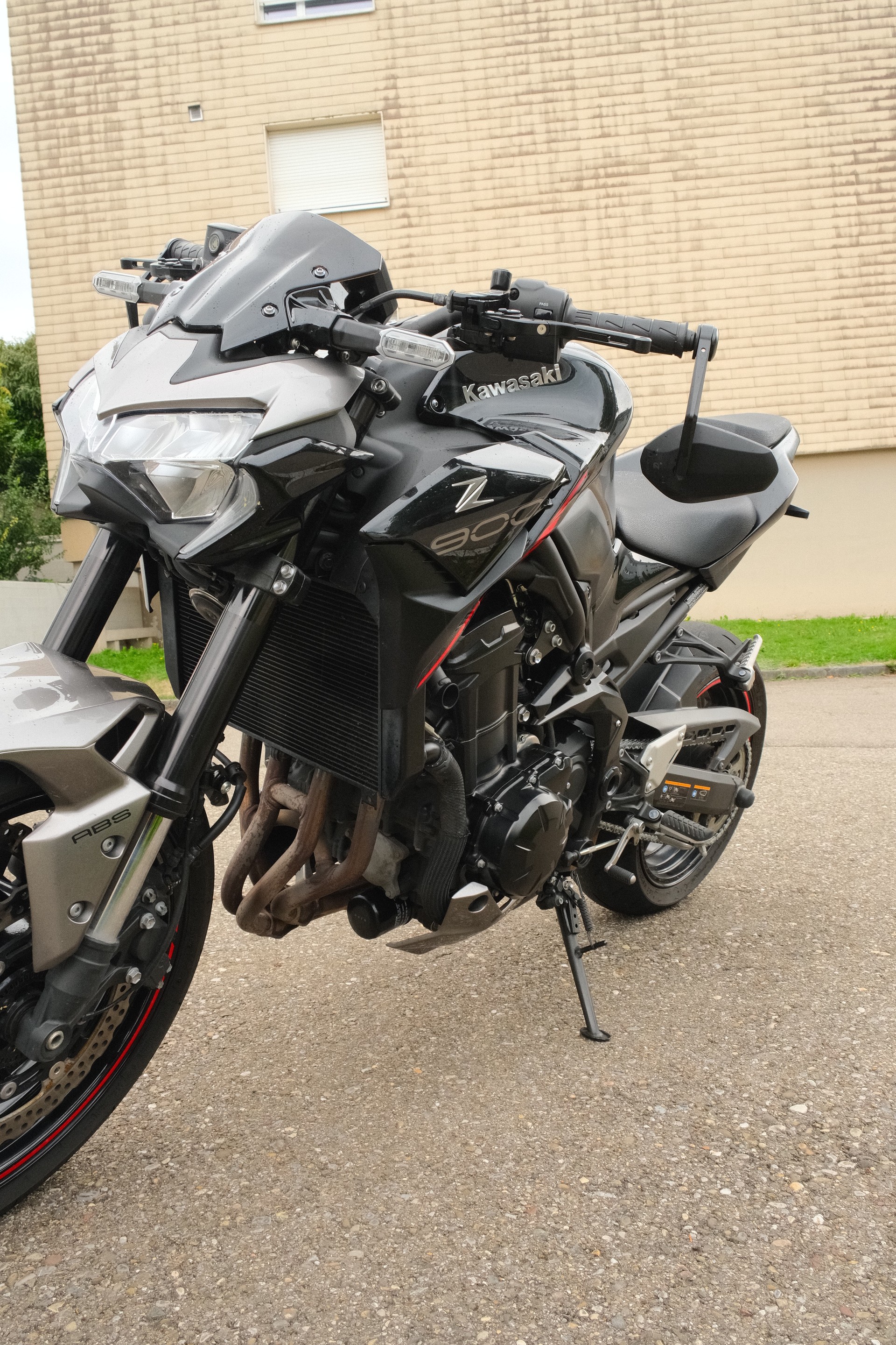 KAWASAKI Z 900 (35kW)-image-2