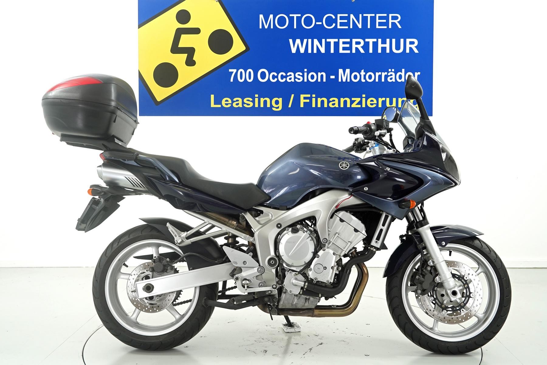 YAMAHA FZ6-S-image-0