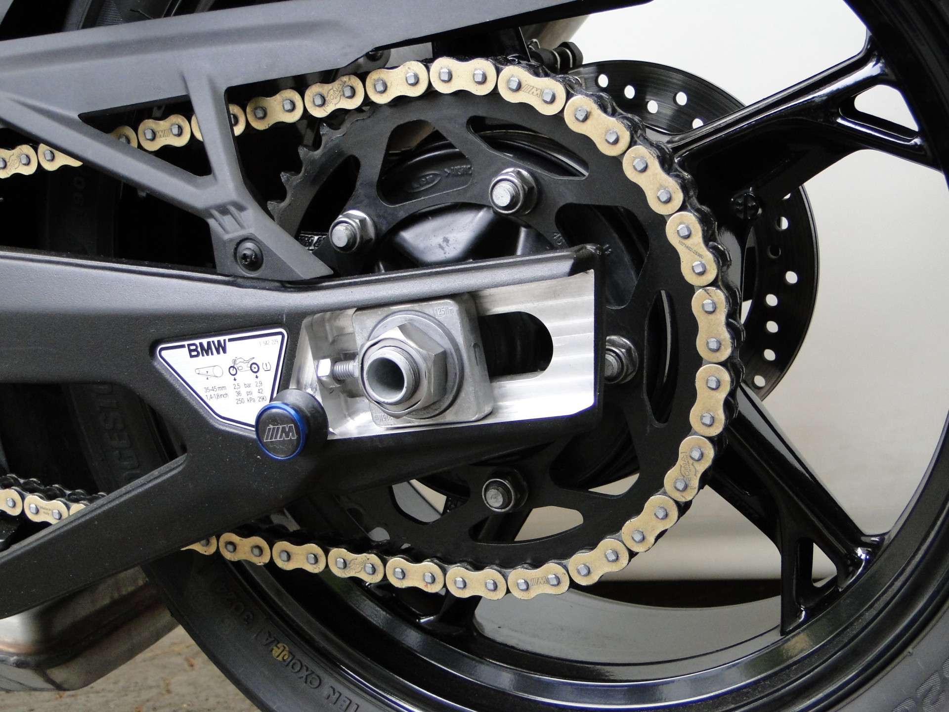 BMW S 1000 R-image-9