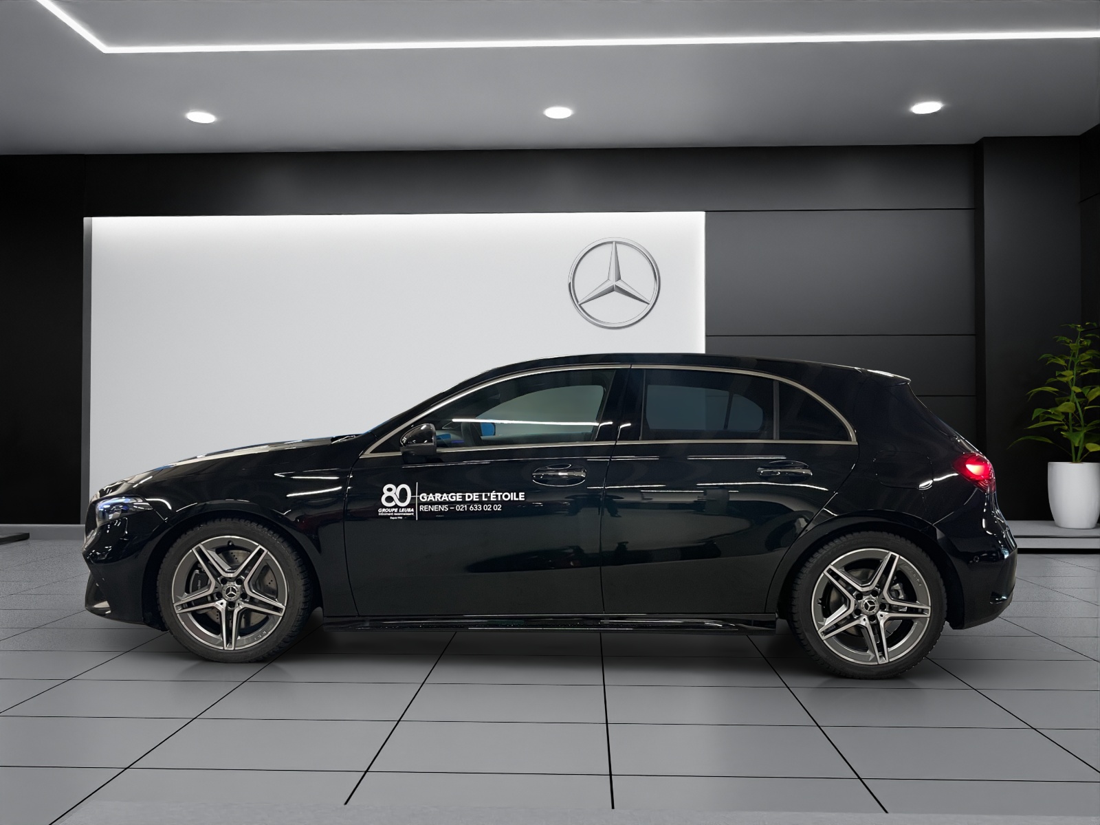 MERCEDES-BENZ A 250 4Matic 8G-DCT-showroom-element-2