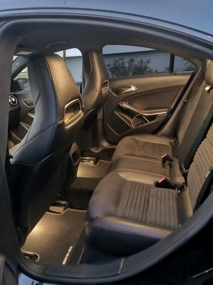MERCEDES-BENZ CLA 220 Diesel, AMG Line-image-8