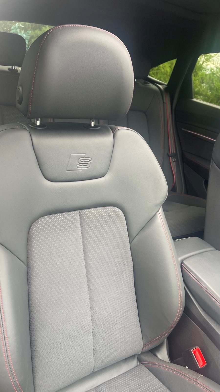 AUDI Q8 Sportback 50 e-tron S line quattro, Panorama-Glasdach-image-6