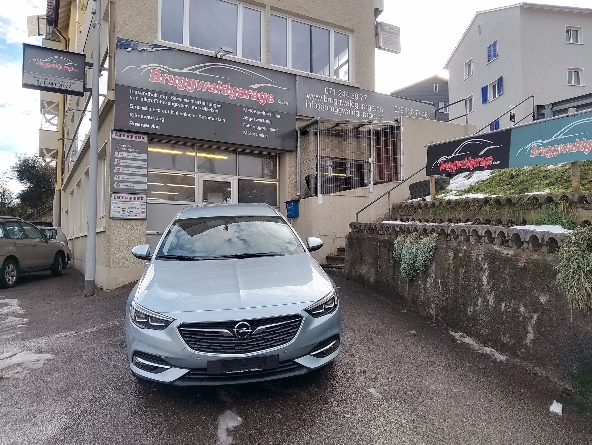 OPEL Insignia 2.0 T Sports Tourer Excellence 4WD Automat.