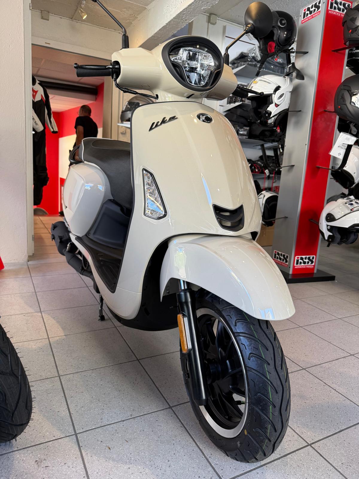KYMCO Like 125i ABS Topcase & Noodoe-image-1