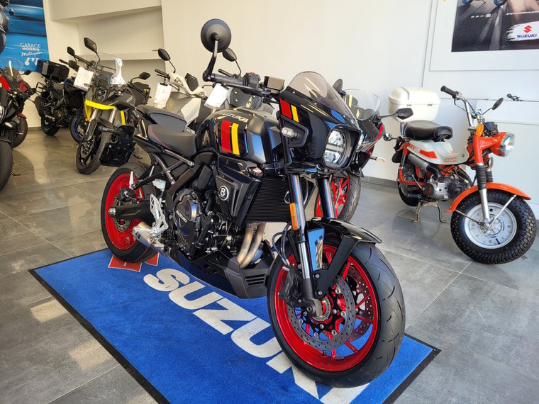 SUZUKI GSX 8 TT-image-0