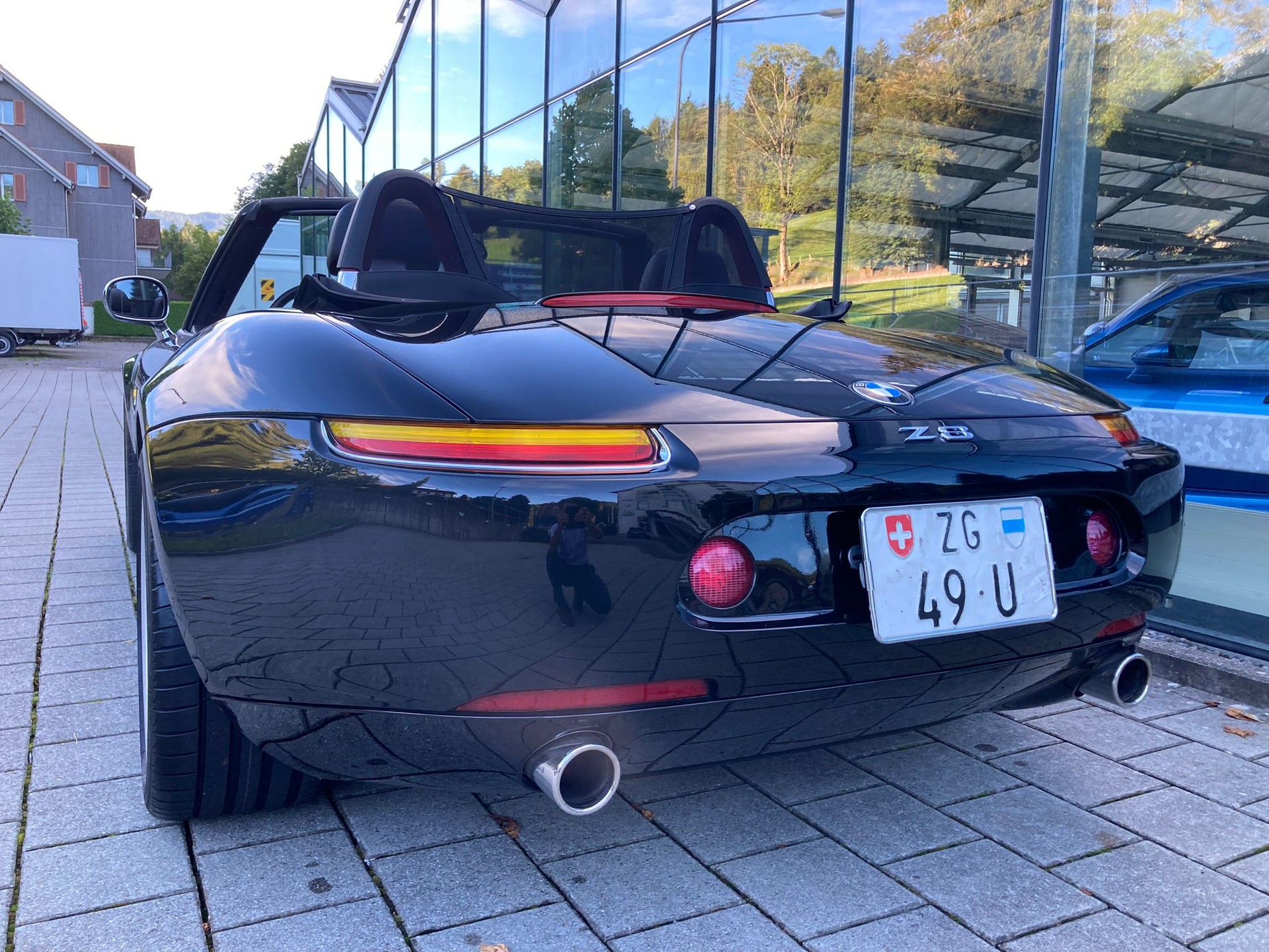 BMW Z8 Roadster-image-7