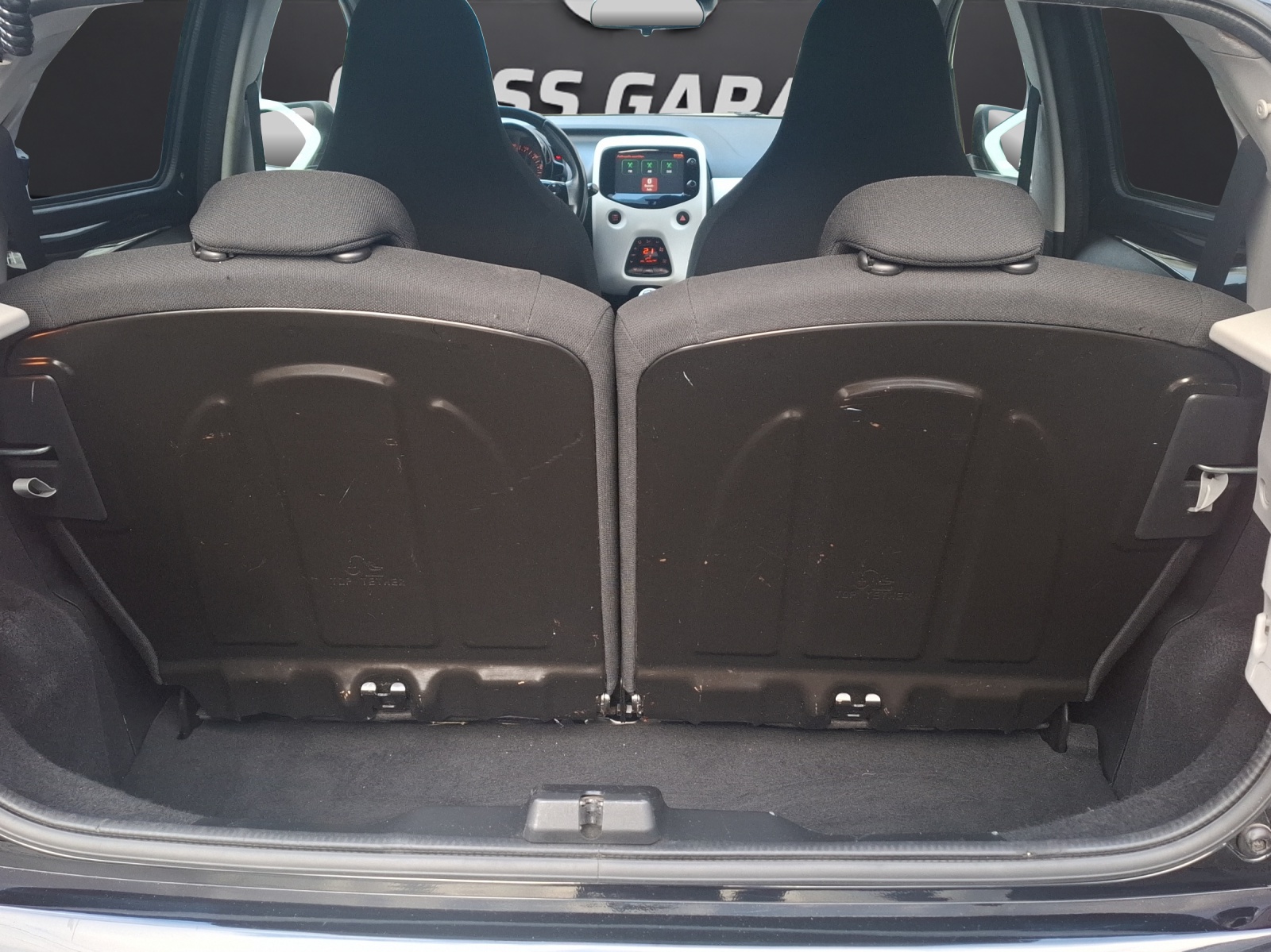 PEUGEOT 108 1.2 VTi R.GarrosTop-image-8