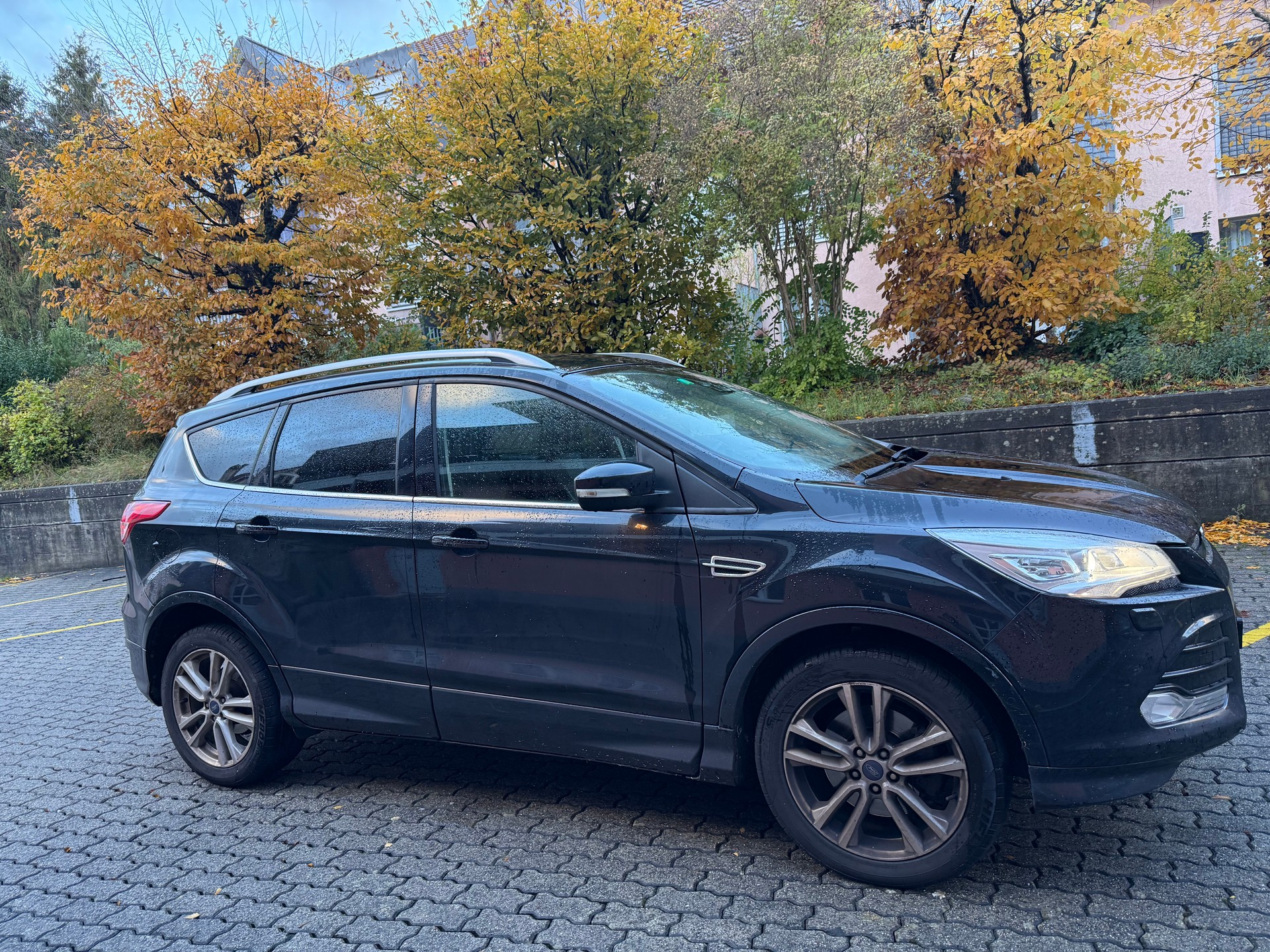 FORD Kuga 2.0 TDCi Titanium S 4WD PowerShift-image-2