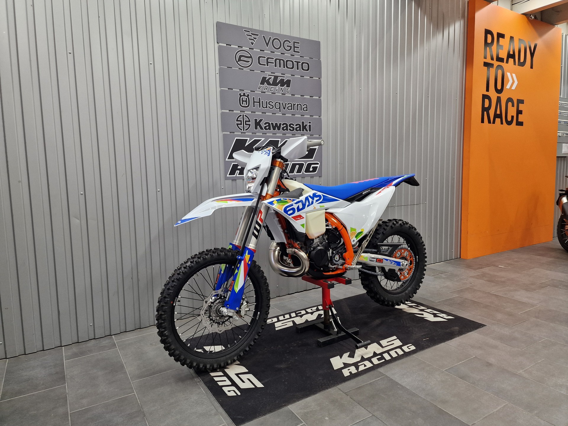 KTM 300 EXC 6DAYS-image-2