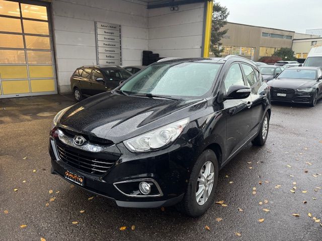 HYUNDAI iX 35 2.0 CRDi Style 4WD-showroom-element-2