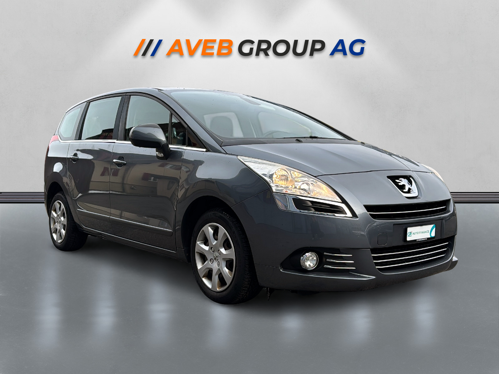 PEUGEOT 5008 1.6 16V VTI Sport-image-8