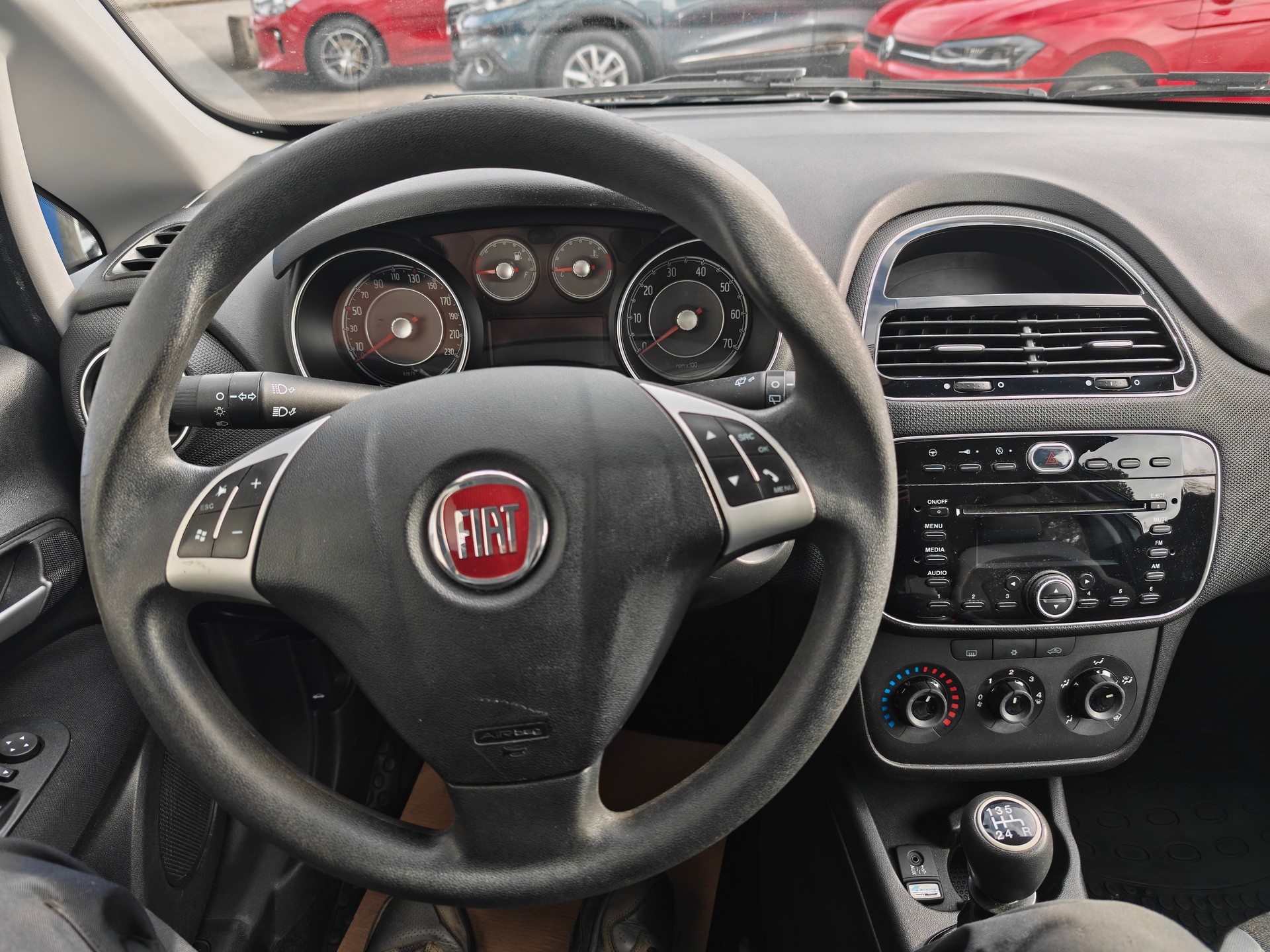 FIAT Punto 1.4 Easy-image-8