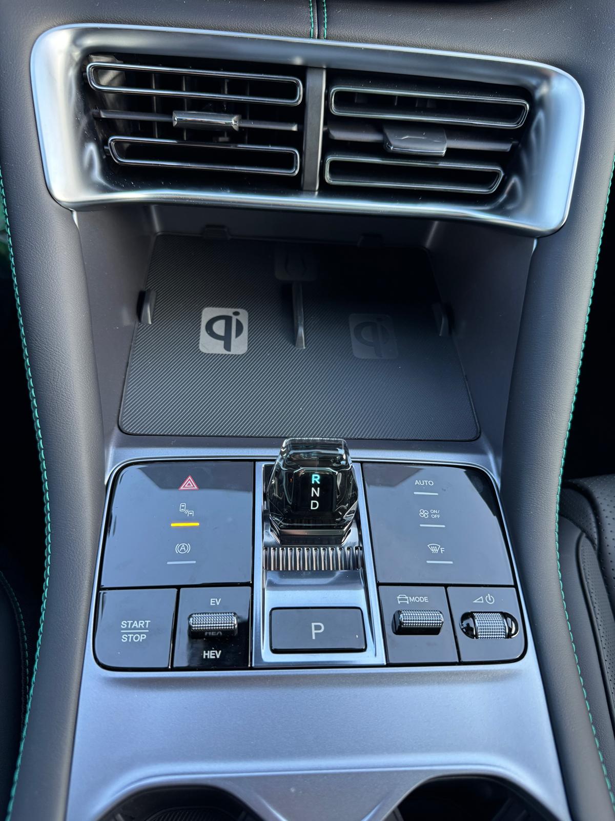 BYD Seal U DM-i Design AWD-image-27