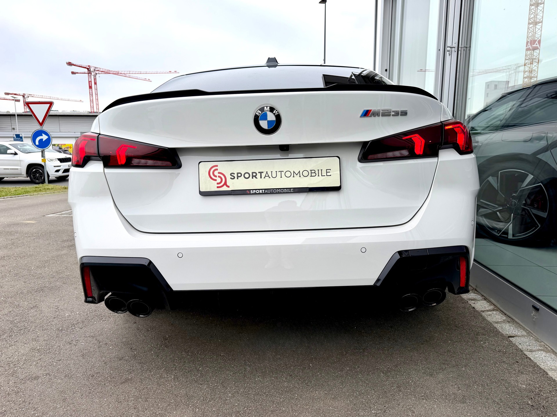 BMW M235 xDrive Gran Coupé M Sport Pro-image-10