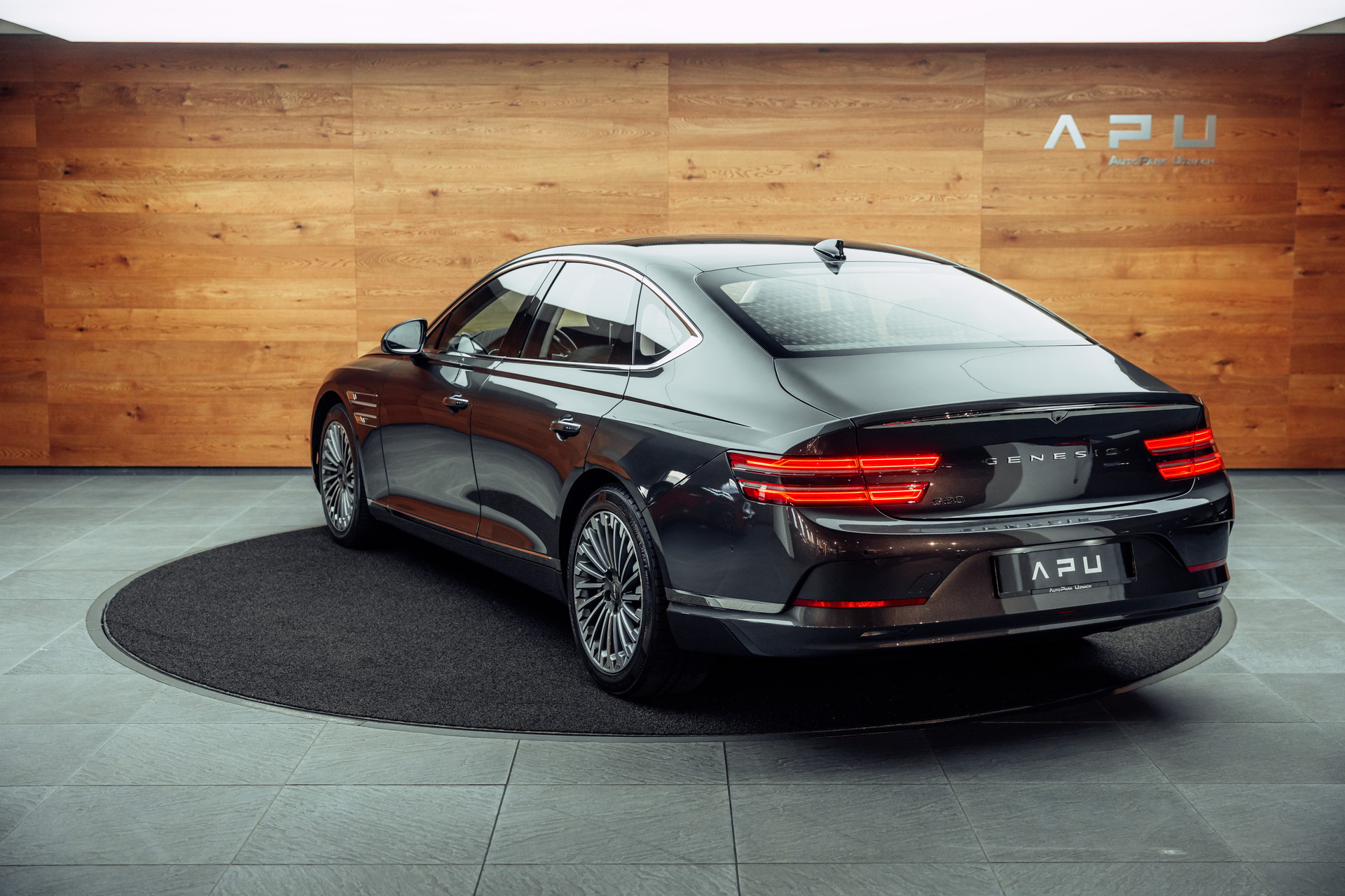 GENESIS G80 Electrificed Luxury 87,2kWh AWD-showroom-element-2
