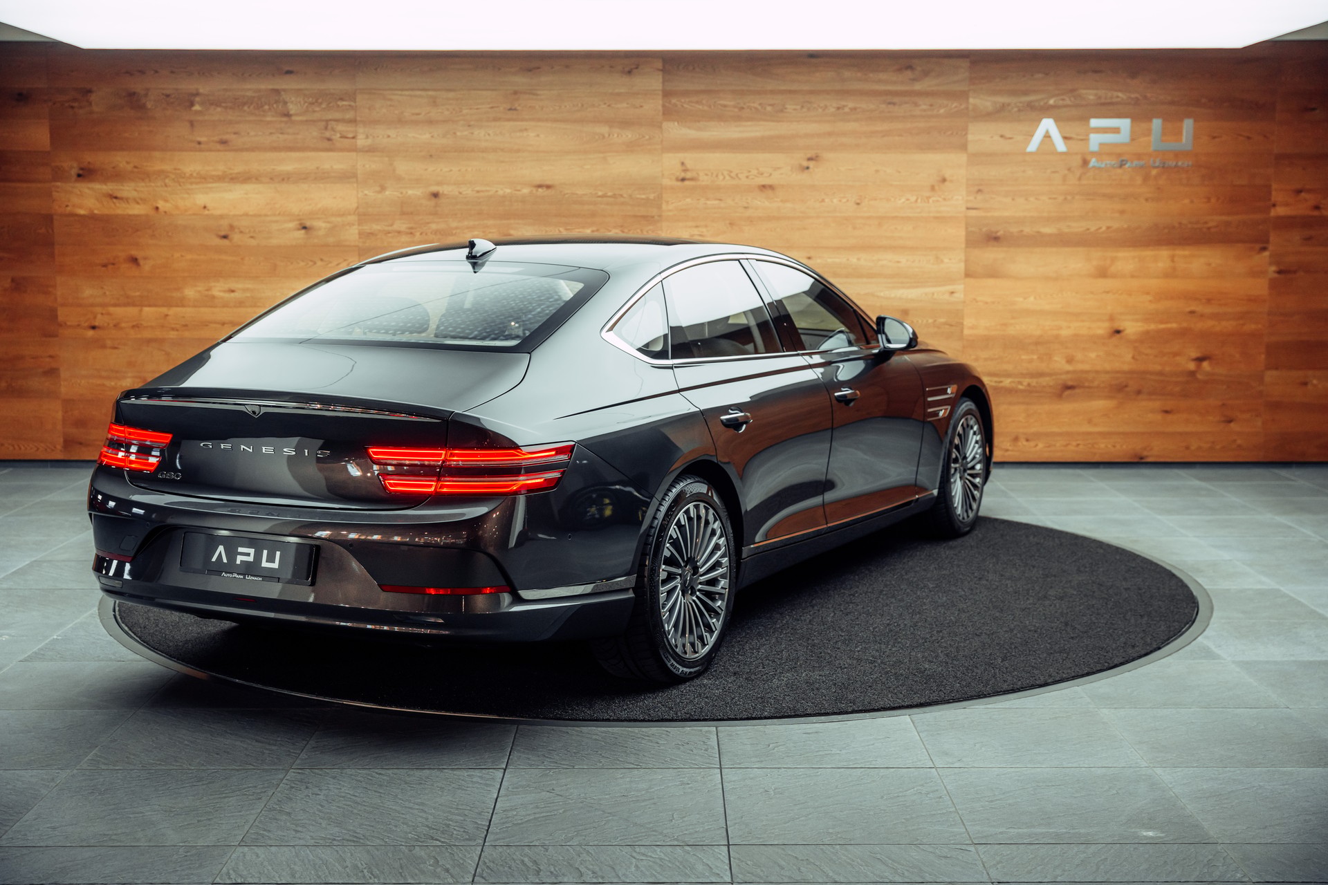 GENESIS G80 Electrificed Luxury 87,2kWh AWD-showroom-element-1