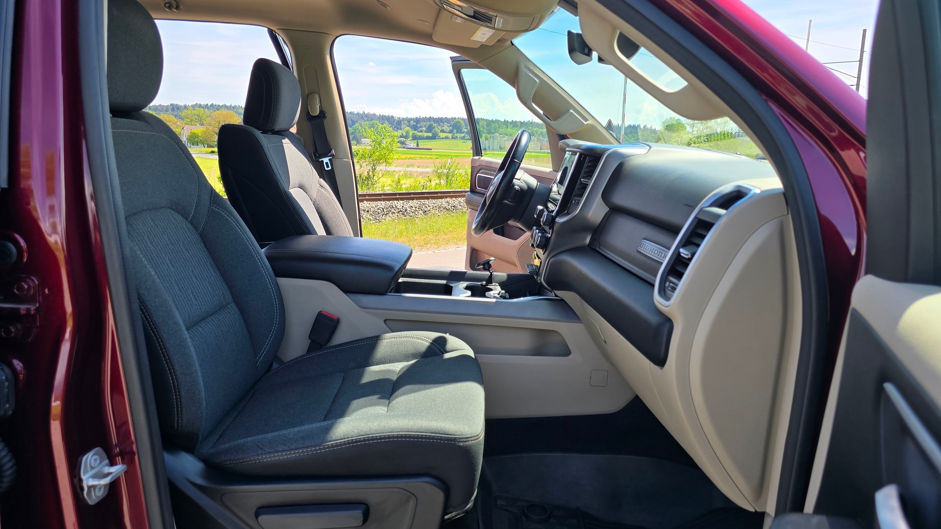 DODGE 1500 Crew Cab 5.7 Hemi Bighorn-image-20