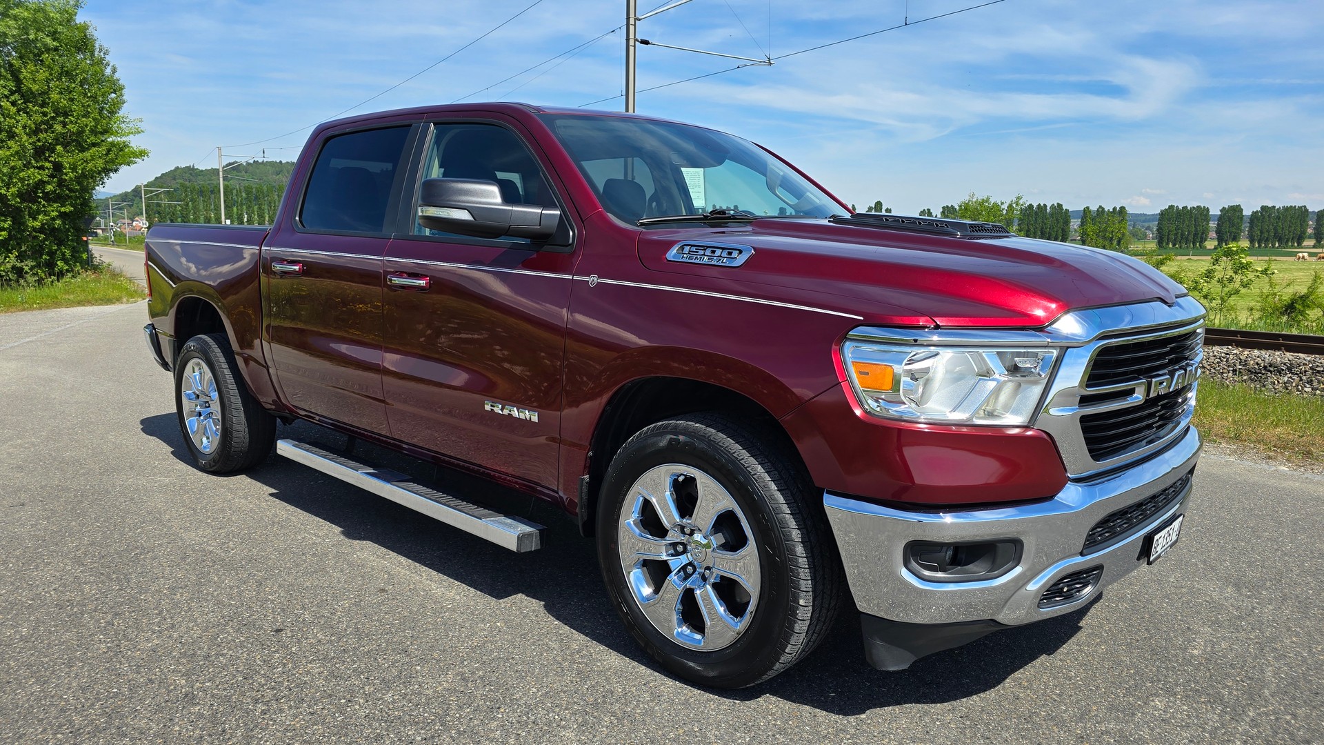 DODGE 1500 Crew Cab 5.7 Hemi Bighorn-image-11