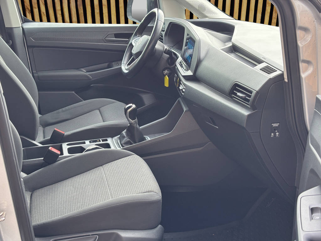 VW Caddy Kombi 2.0 TDI 102 BlueMT-image-4