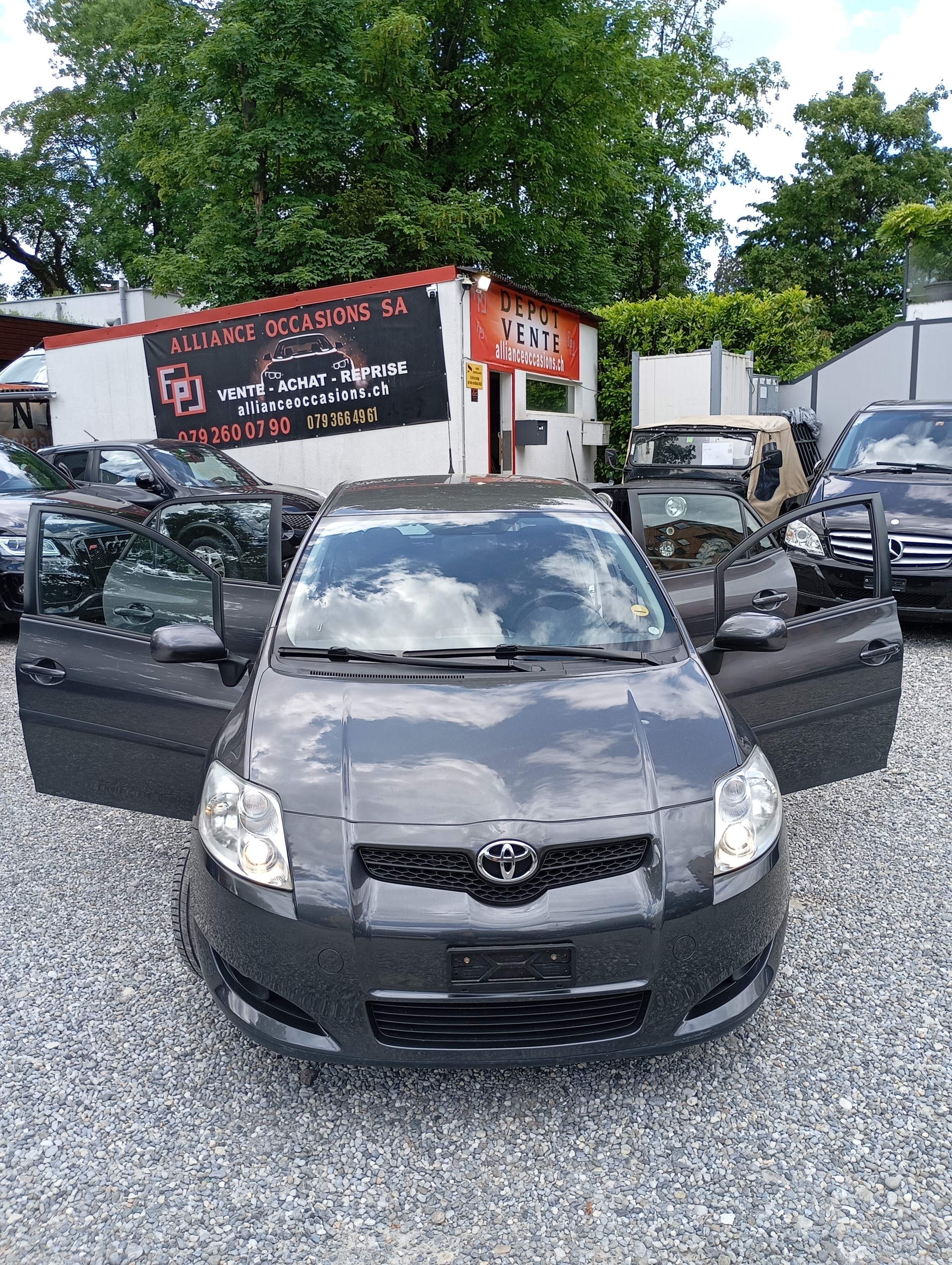TOYOTA Auris 1.4 D-4D Linea Luna MultiMode-showroom-element-2