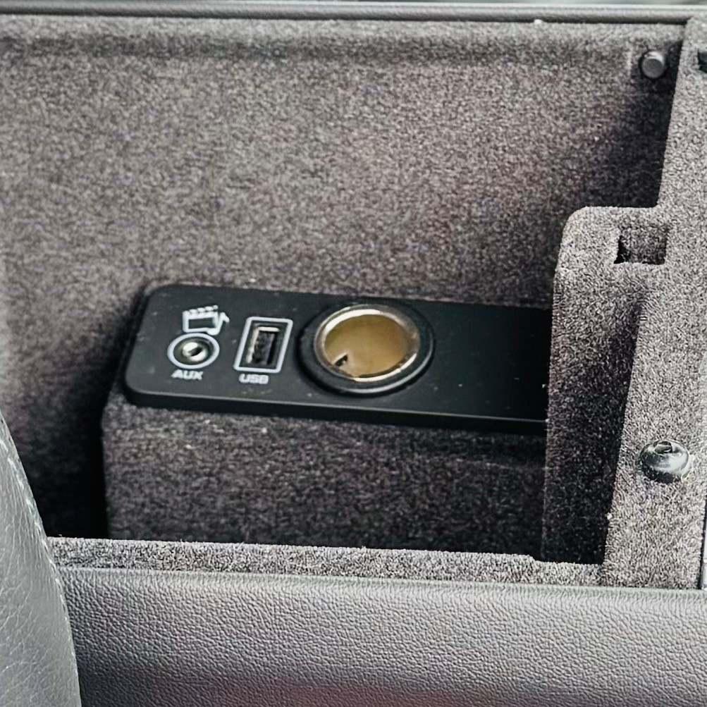 JAGUAR XF 3.0 V6 S/C 4x4-image-17