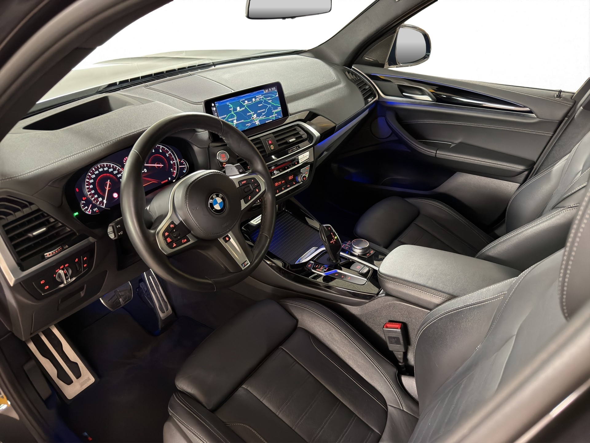 BMW X3 xDrive M40i Steptronic-image-16