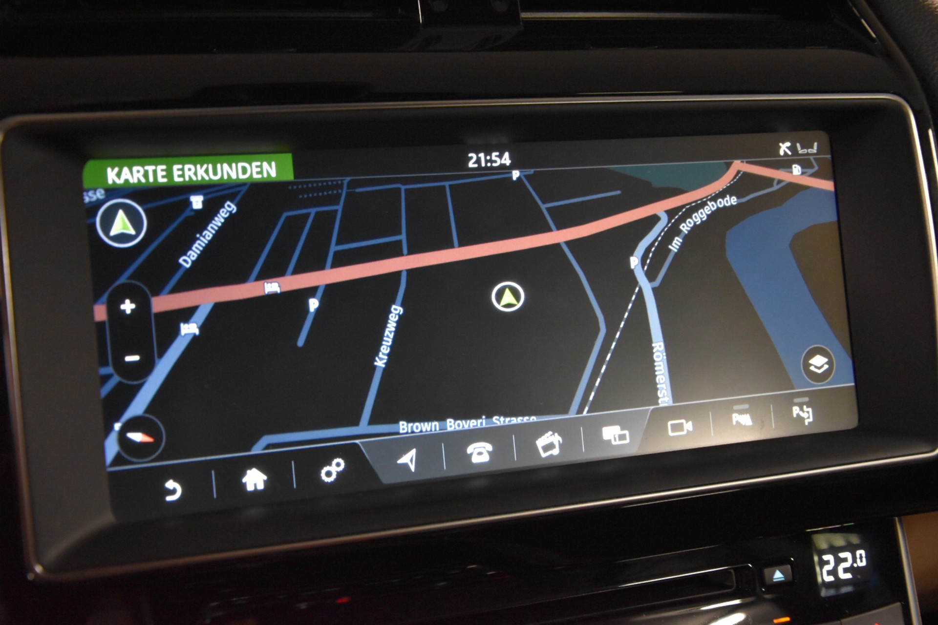 JAGUAR XE 20d Prestige AWD Automat-image-21